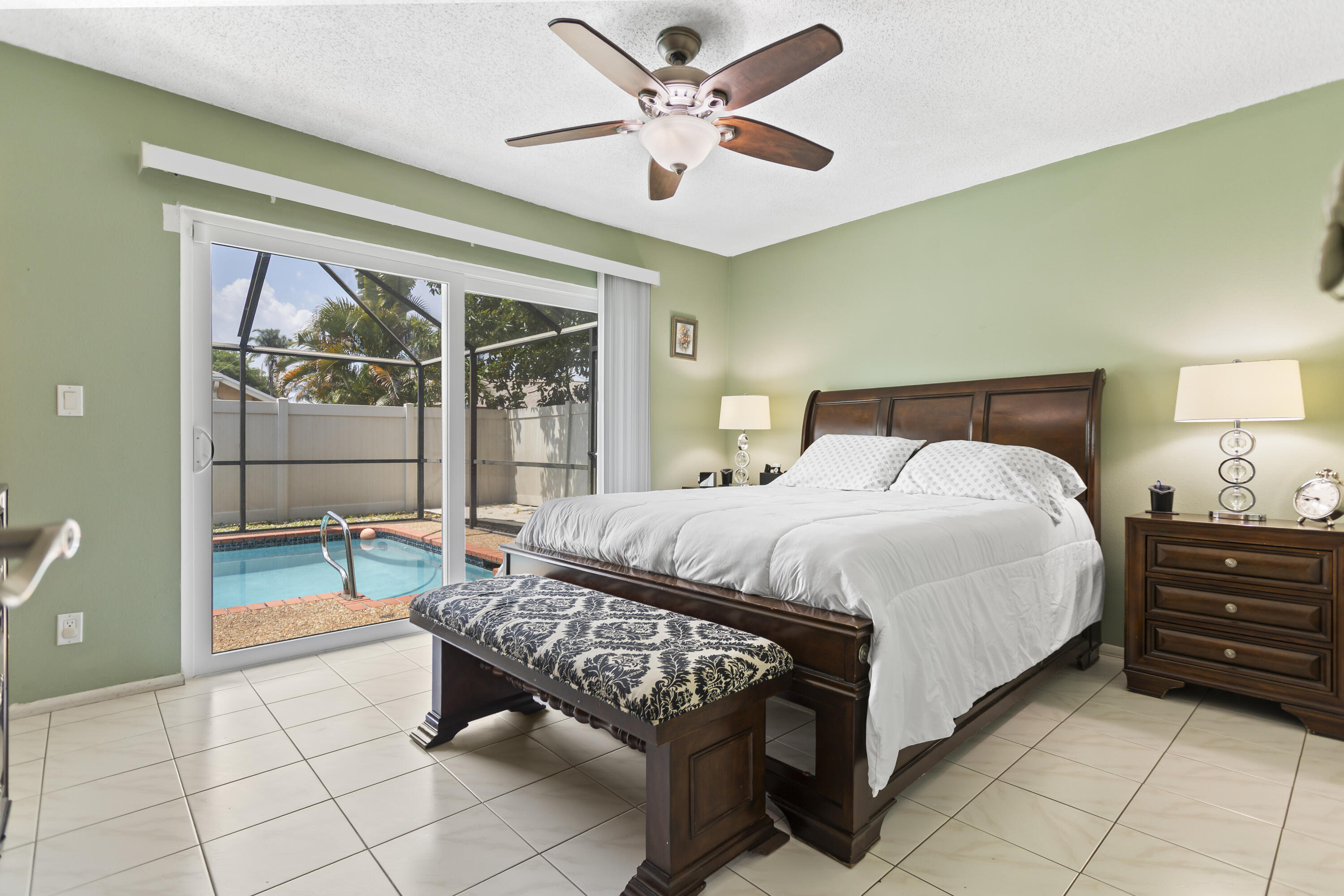8620 NW 48th, Lauderhill FL 33351