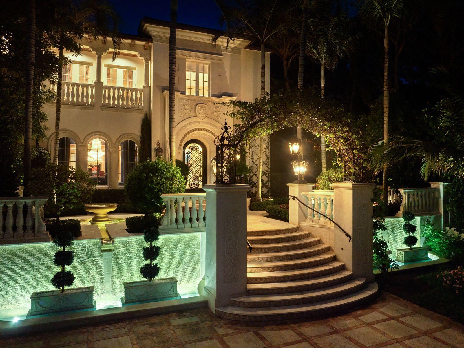 1131 Hillsboro Mile, Hillsboro Beach FL 33062