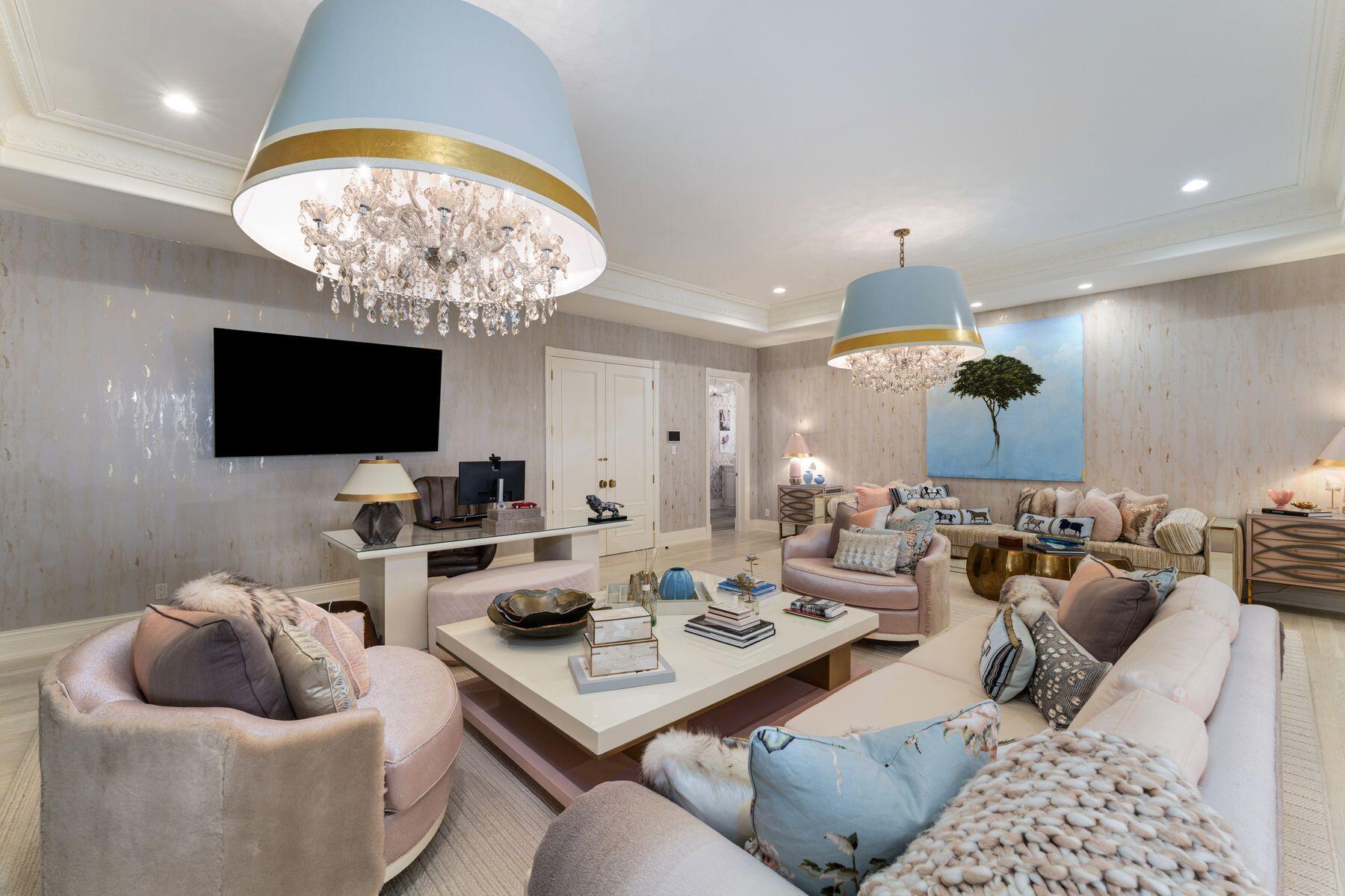 1131 Hillsboro Mile, Hillsboro Beach FL 33062