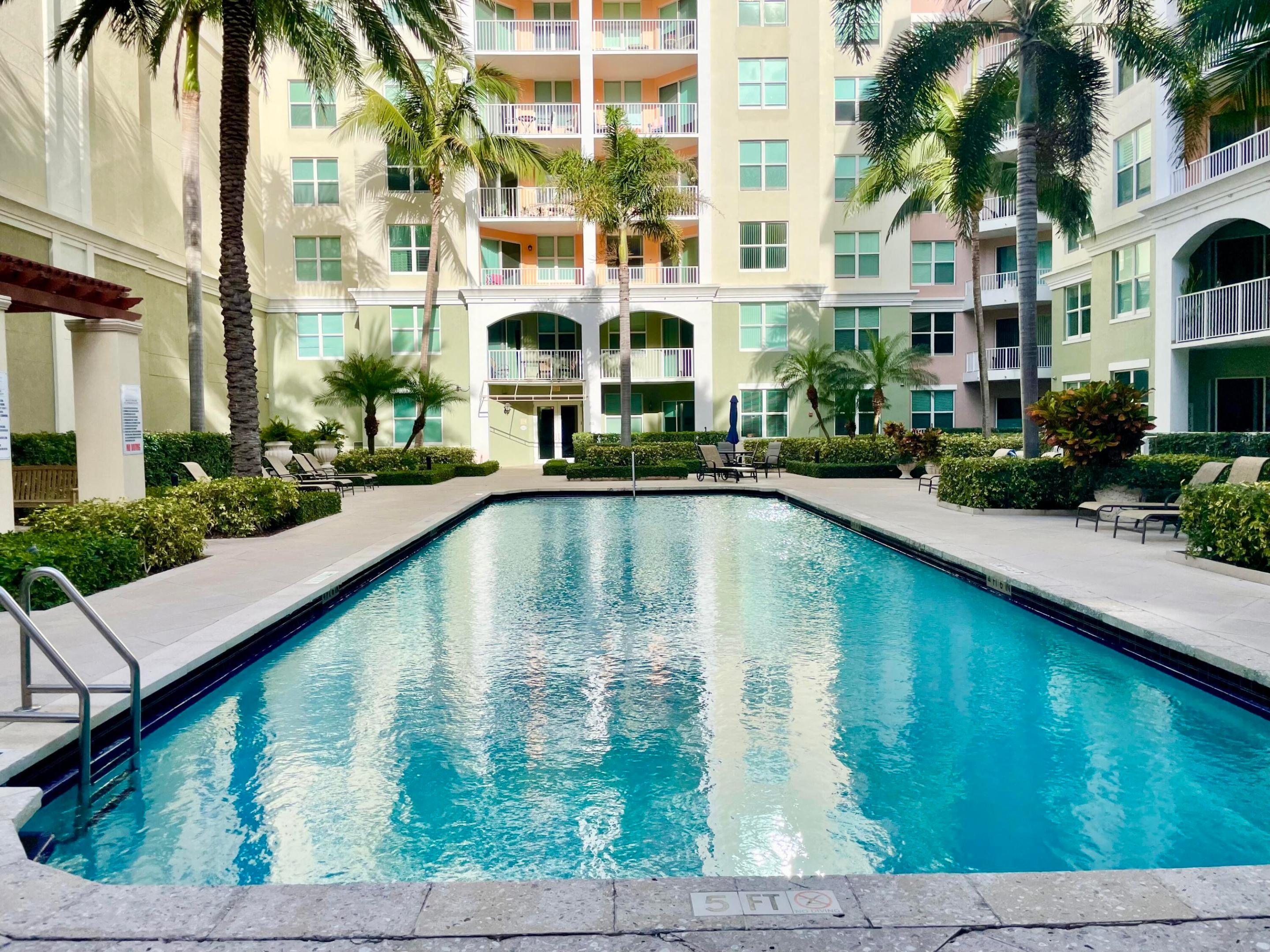 804 E Windward #Ph15, Lantana FL 33462