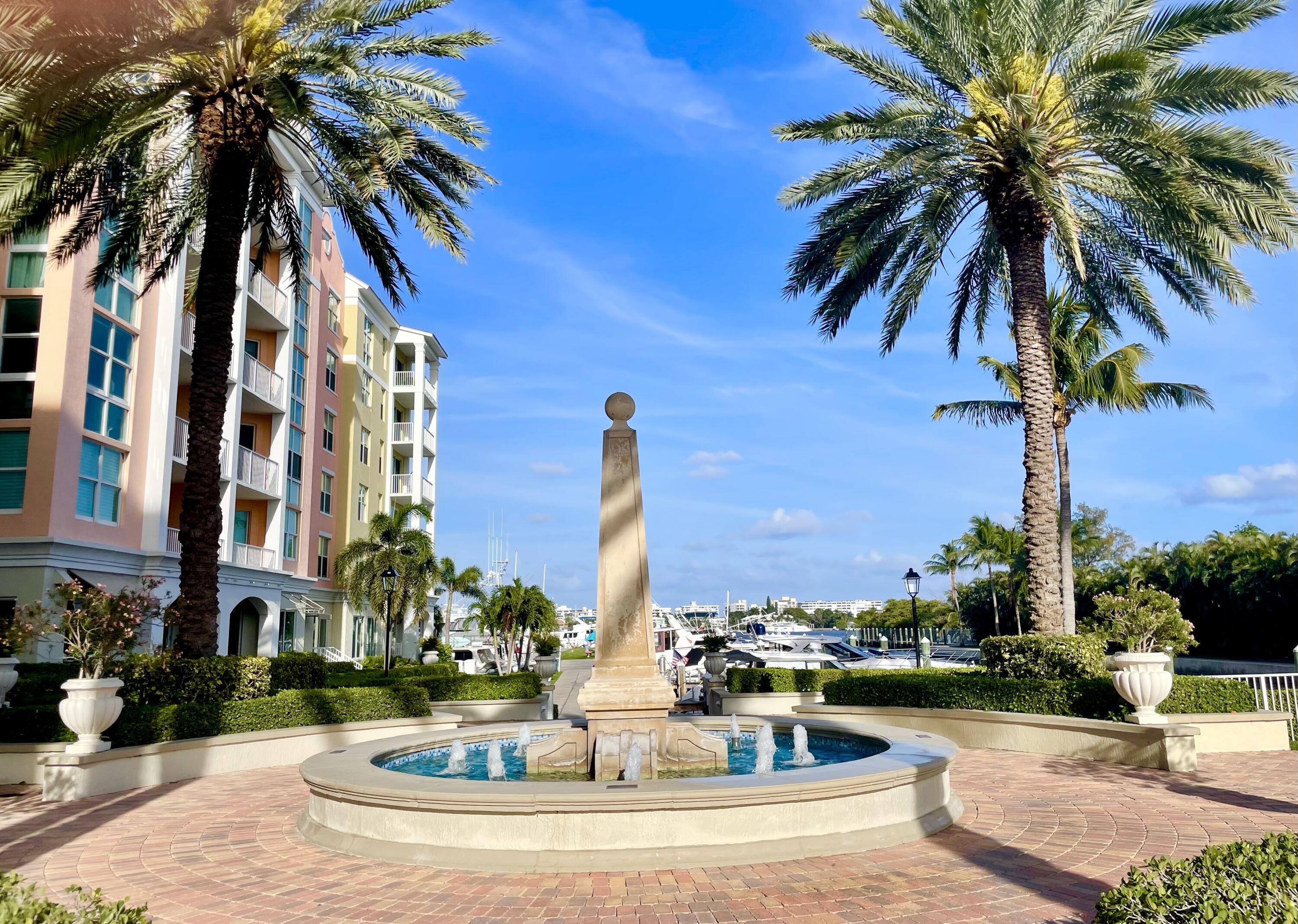 804 E Windward #Ph15, Lantana FL 33462