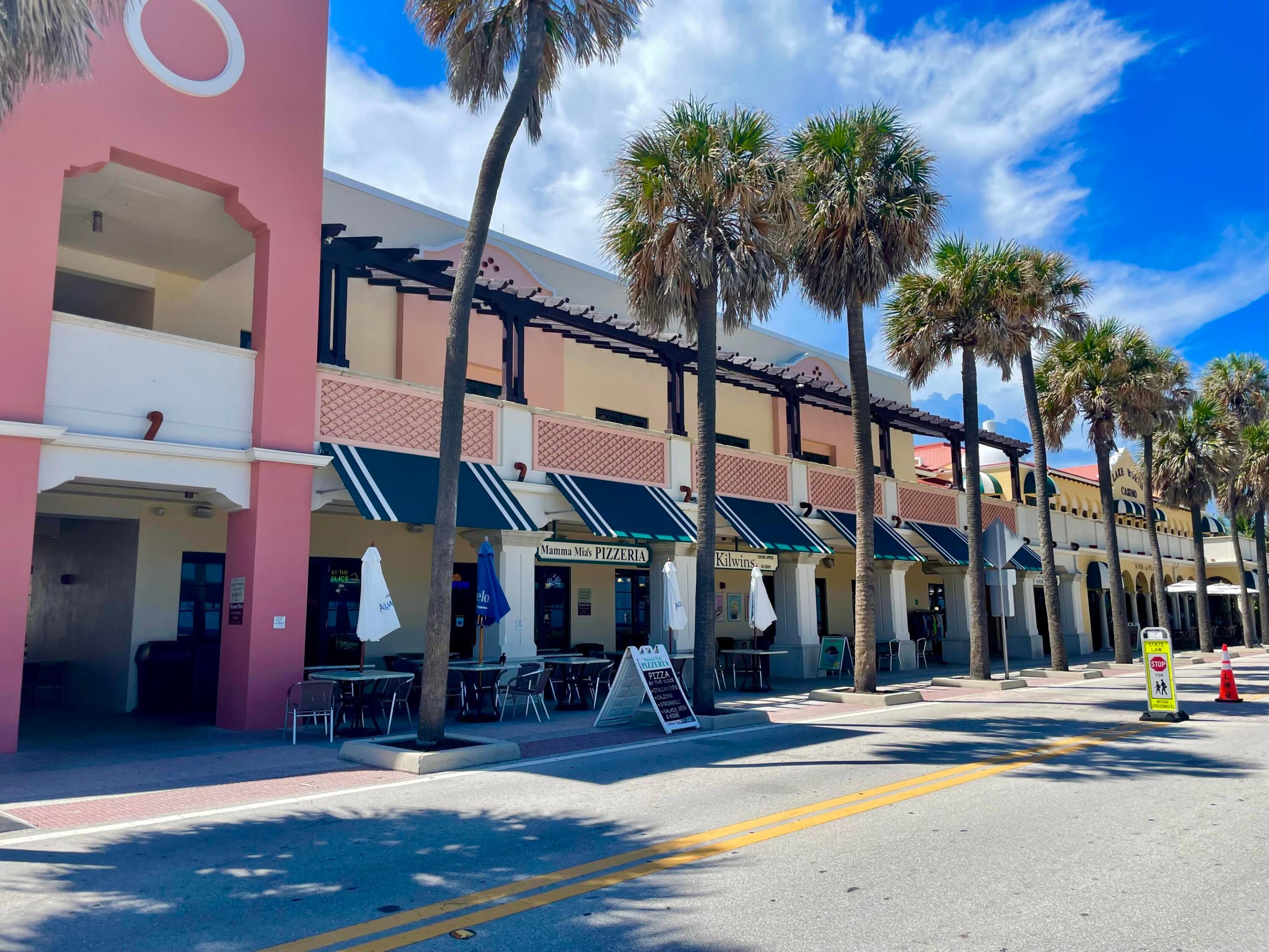 804 E Windward #Ph15, Lantana FL 33462