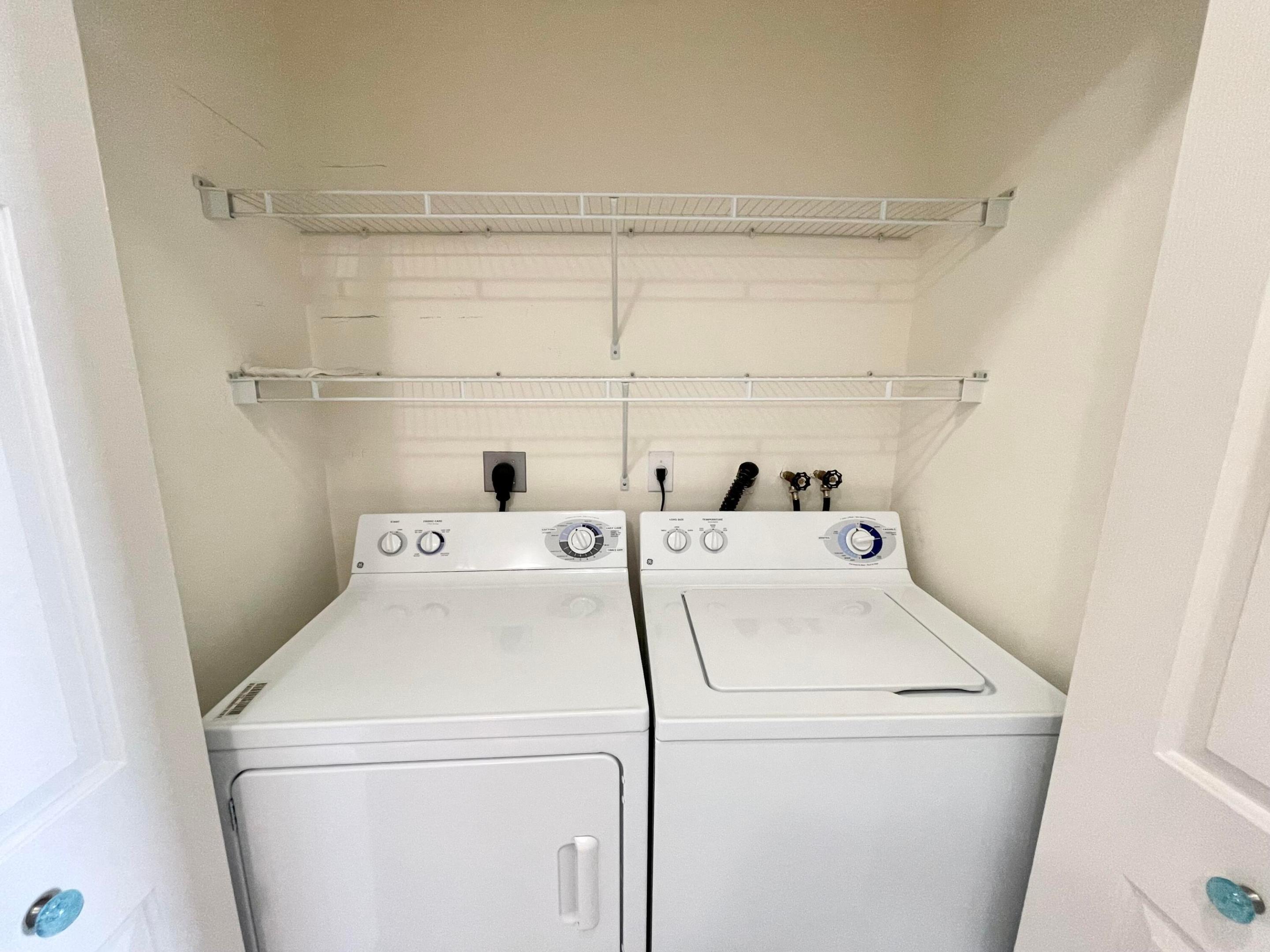804 E Windward #Ph15, Lantana FL 33462