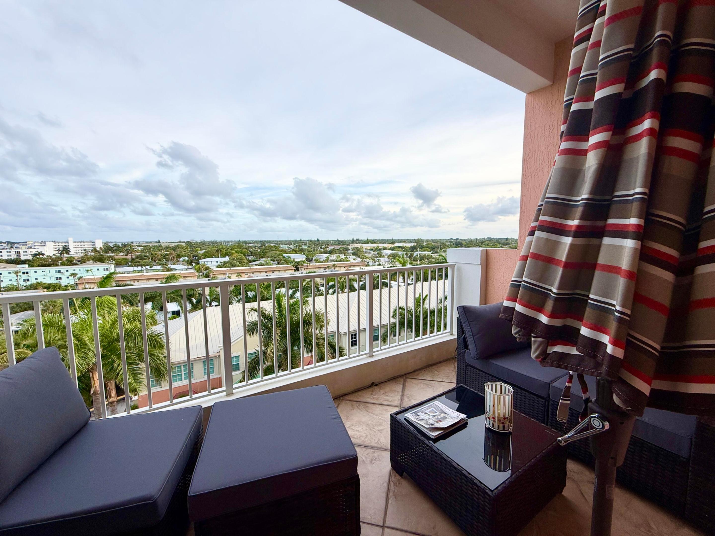 804 E Windward #Ph15, Lantana FL 33462