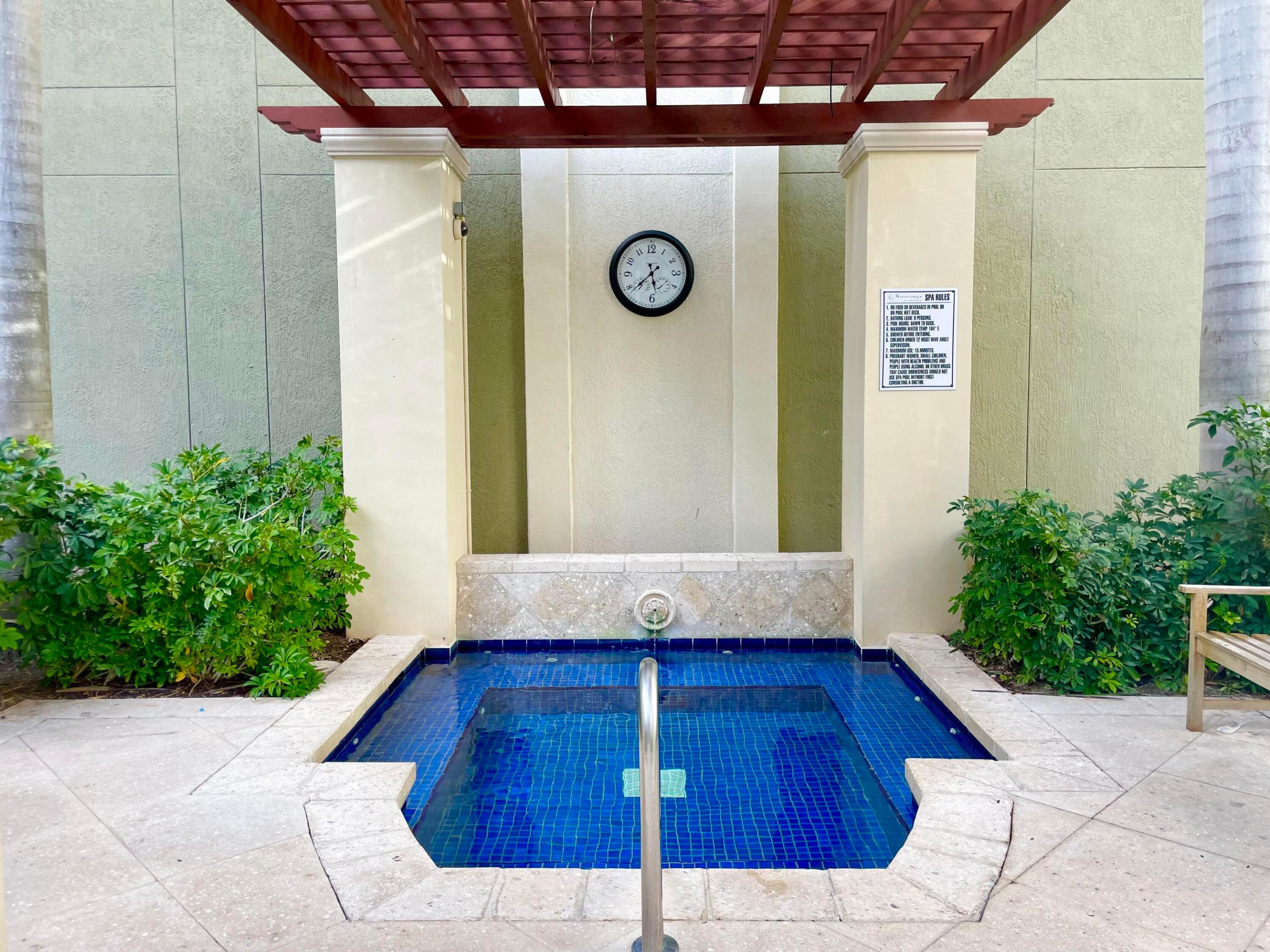 804 E Windward #Ph15, Lantana FL 33462