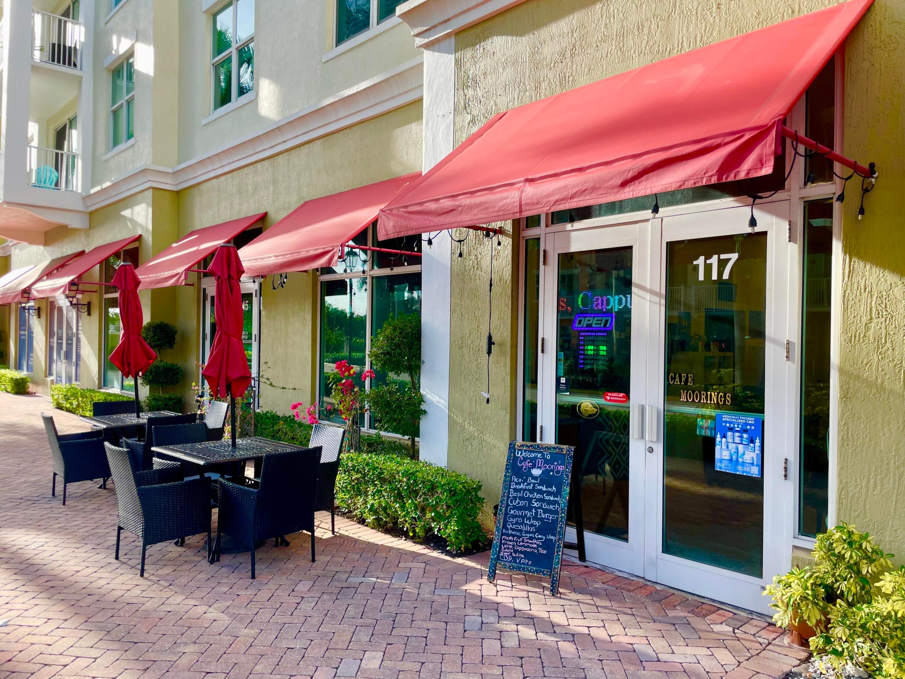 804 E Windward #Ph15, Lantana FL 33462