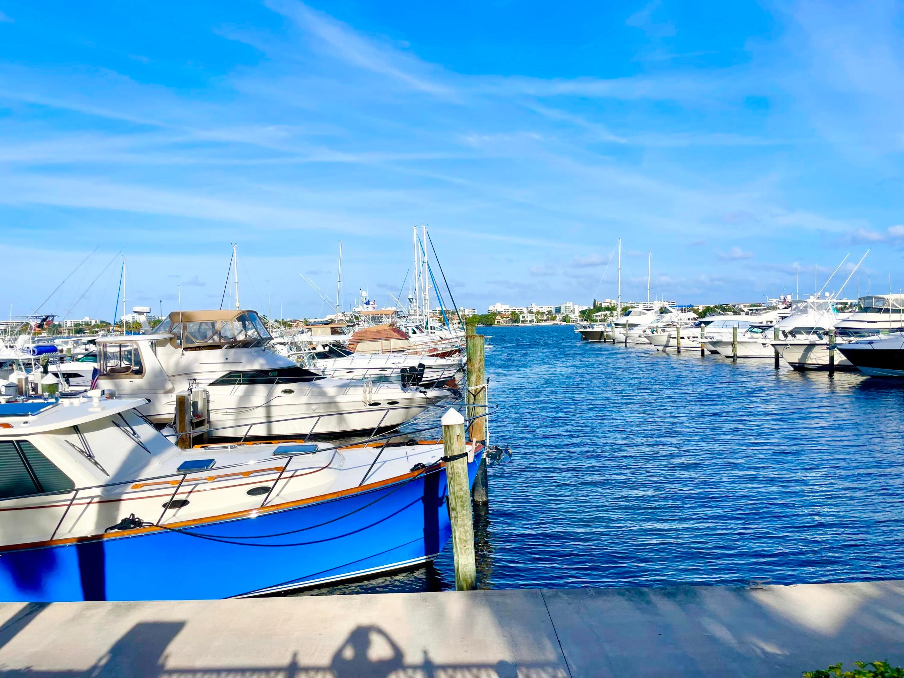 804 E Windward #Ph15, Lantana FL 33462