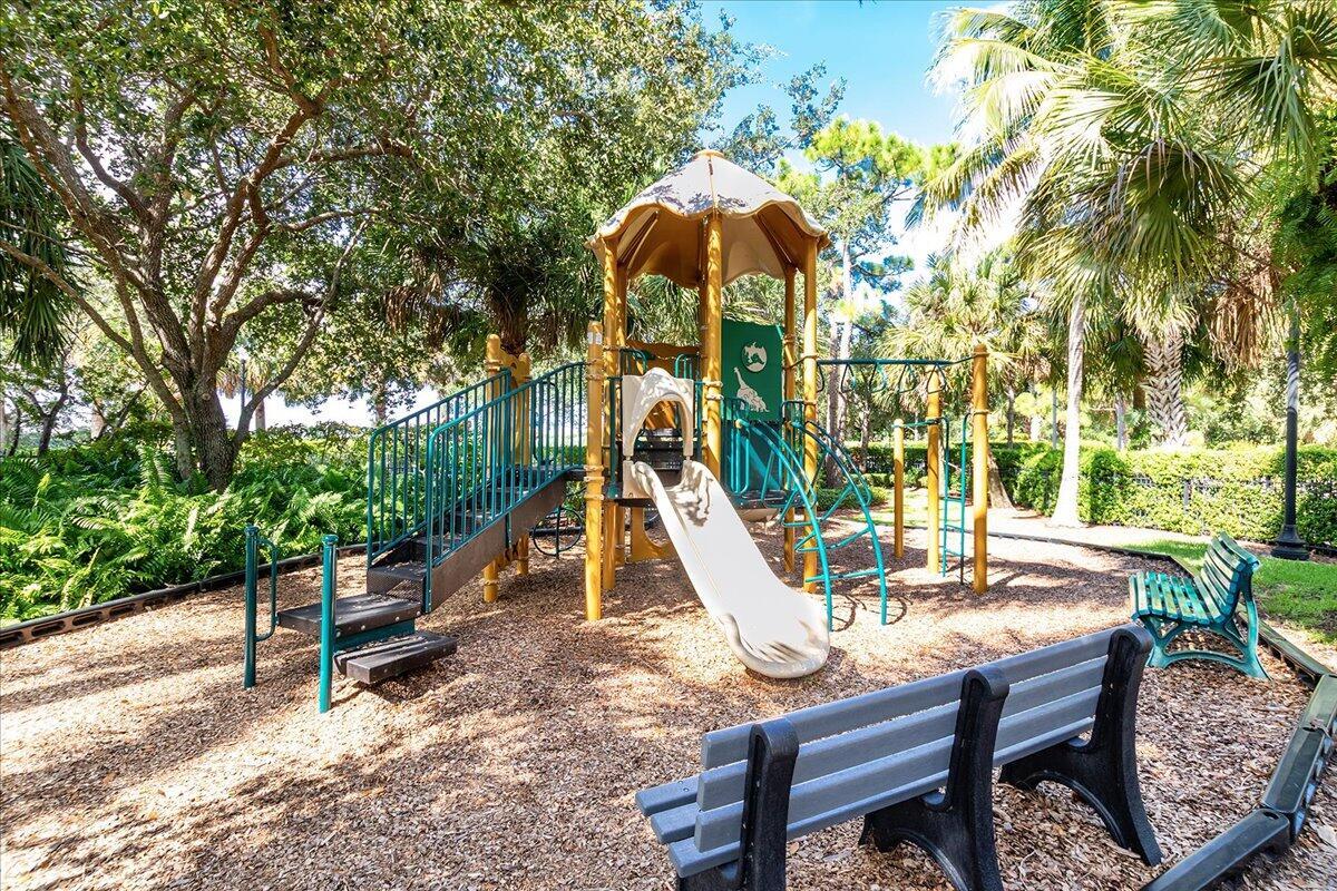 82 Stoney, Palm Beach Gardens FL 33410