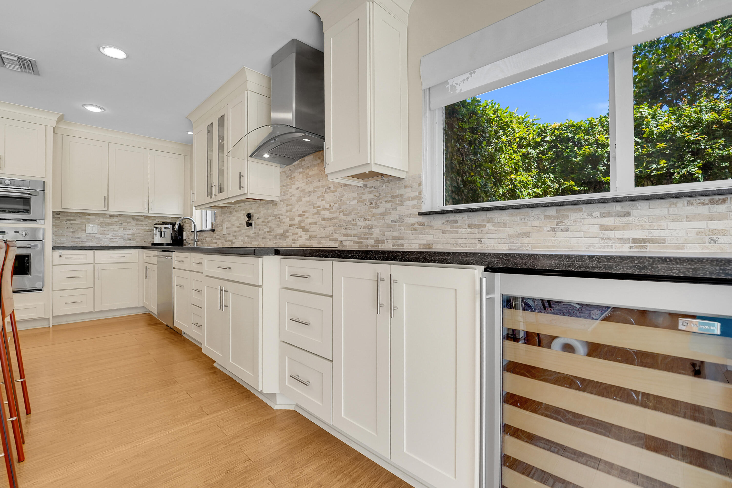 4961 Bocaire, Boca Raton FL 33487