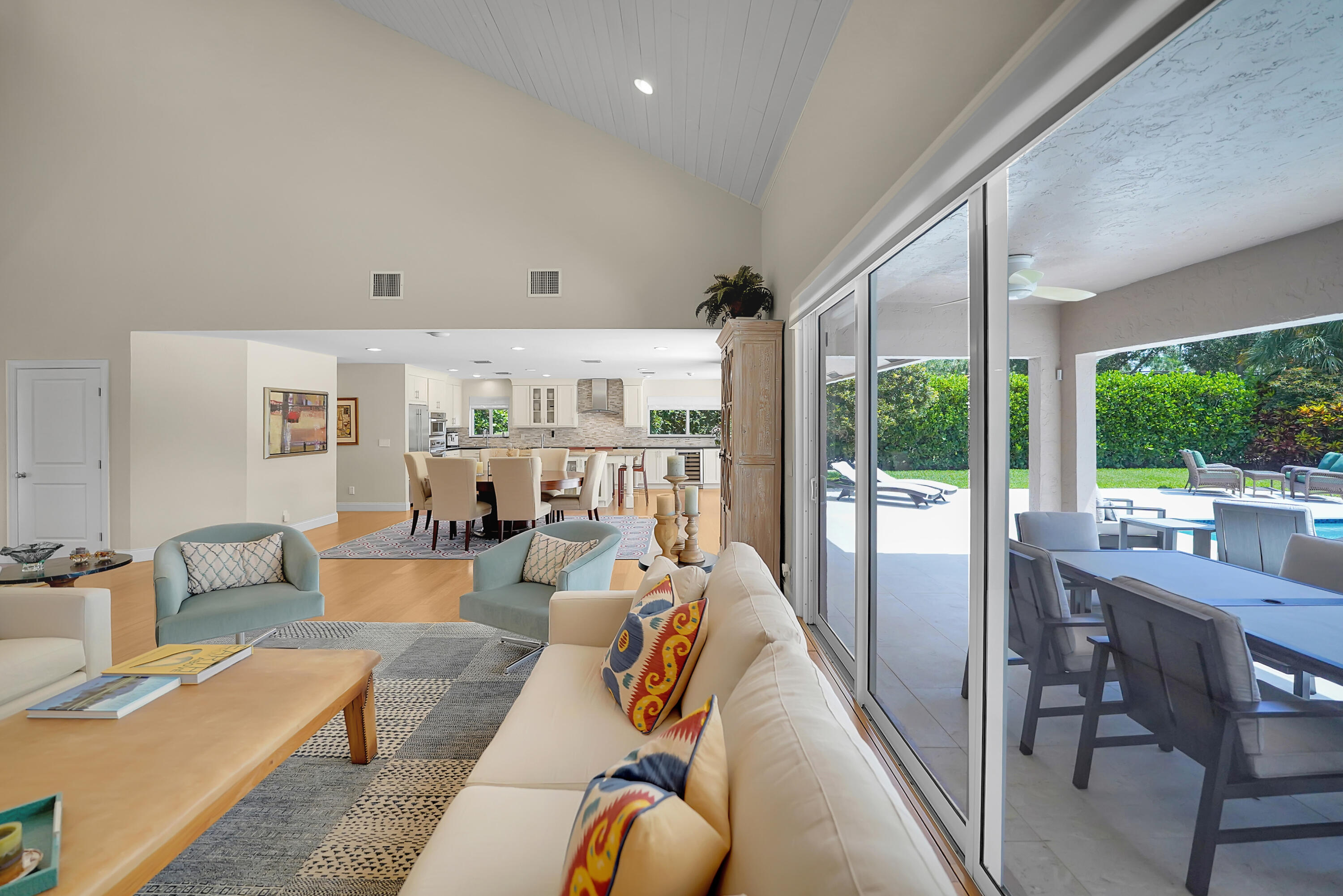 4961 Bocaire, Boca Raton FL 33487