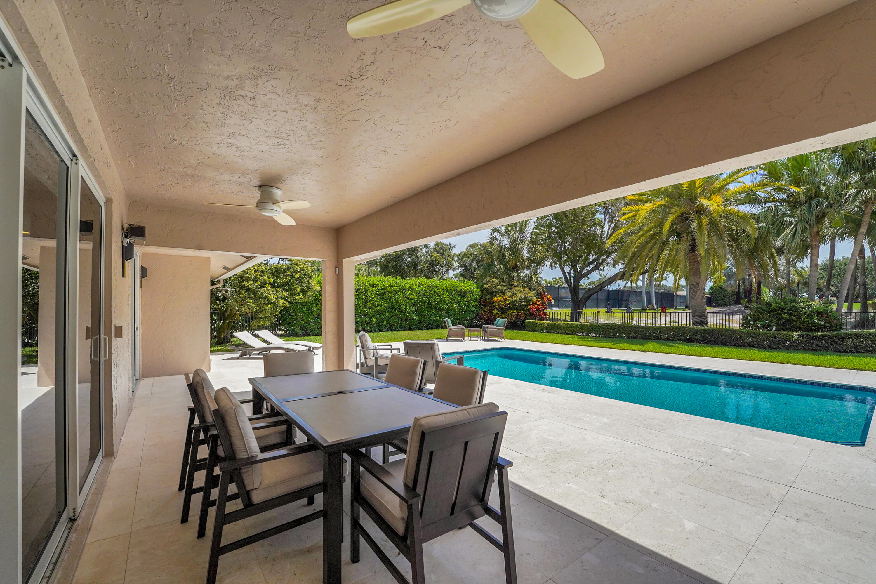 4961 Bocaire, Boca Raton FL 33487