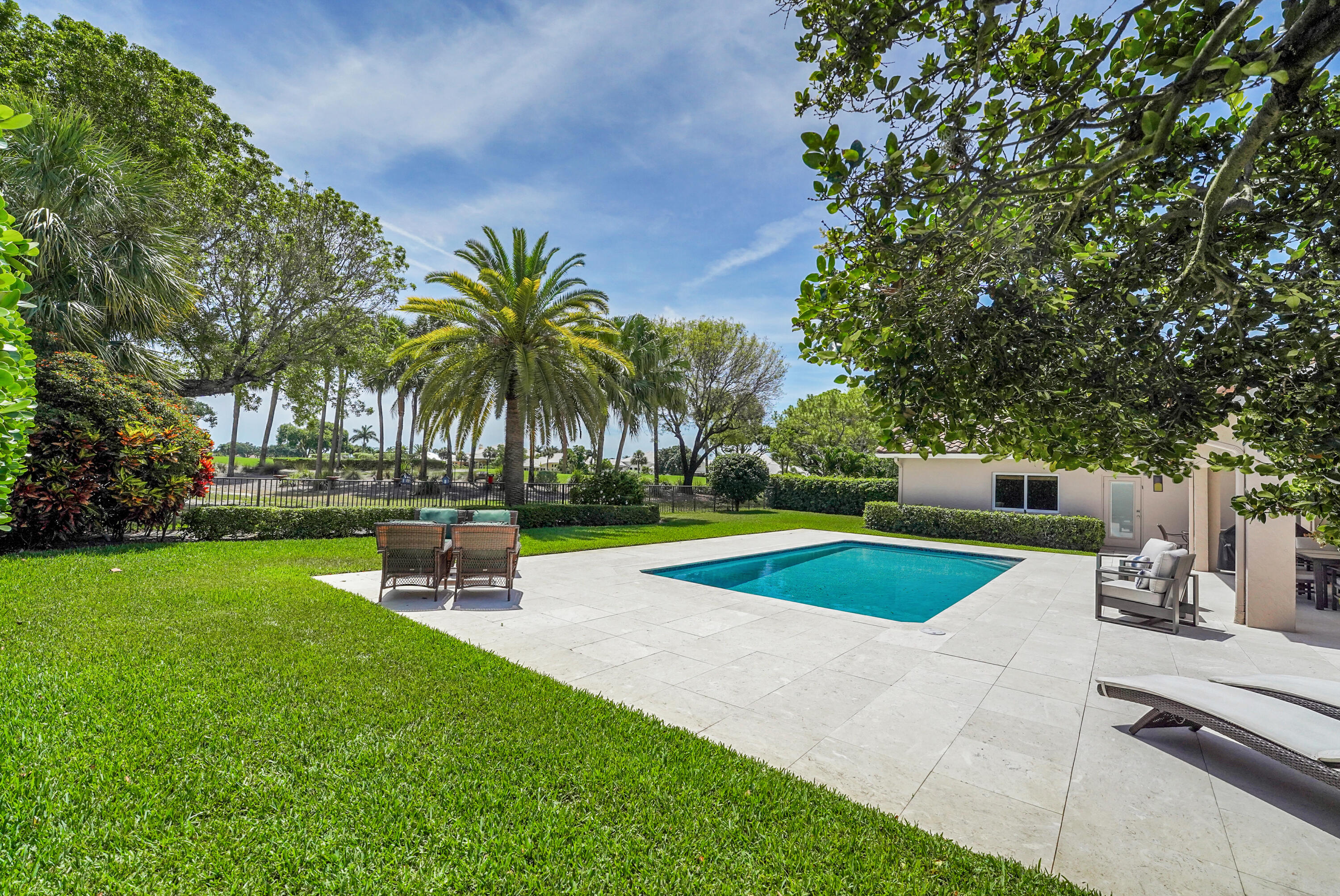 4961 Bocaire, Boca Raton FL 33487