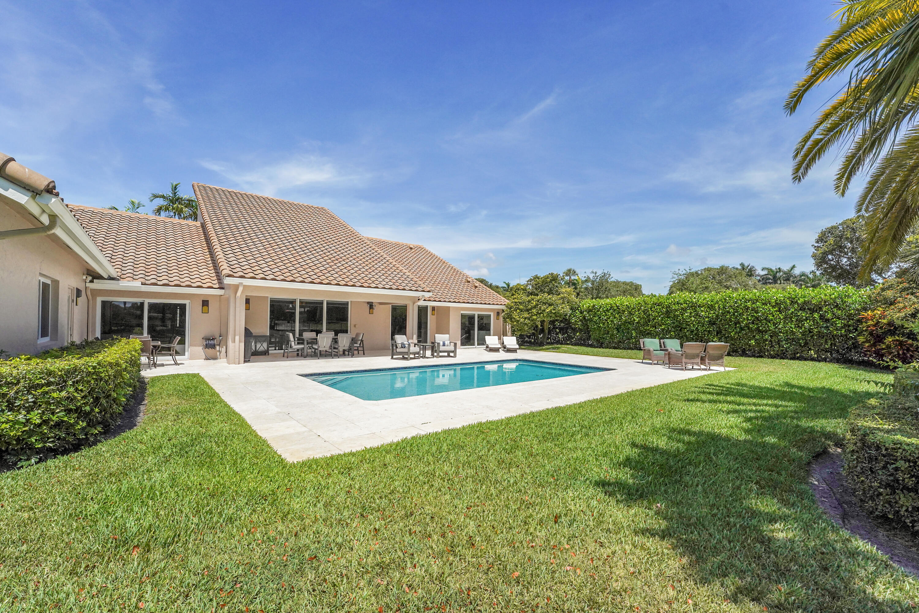 4961 Bocaire, Boca Raton FL 33487