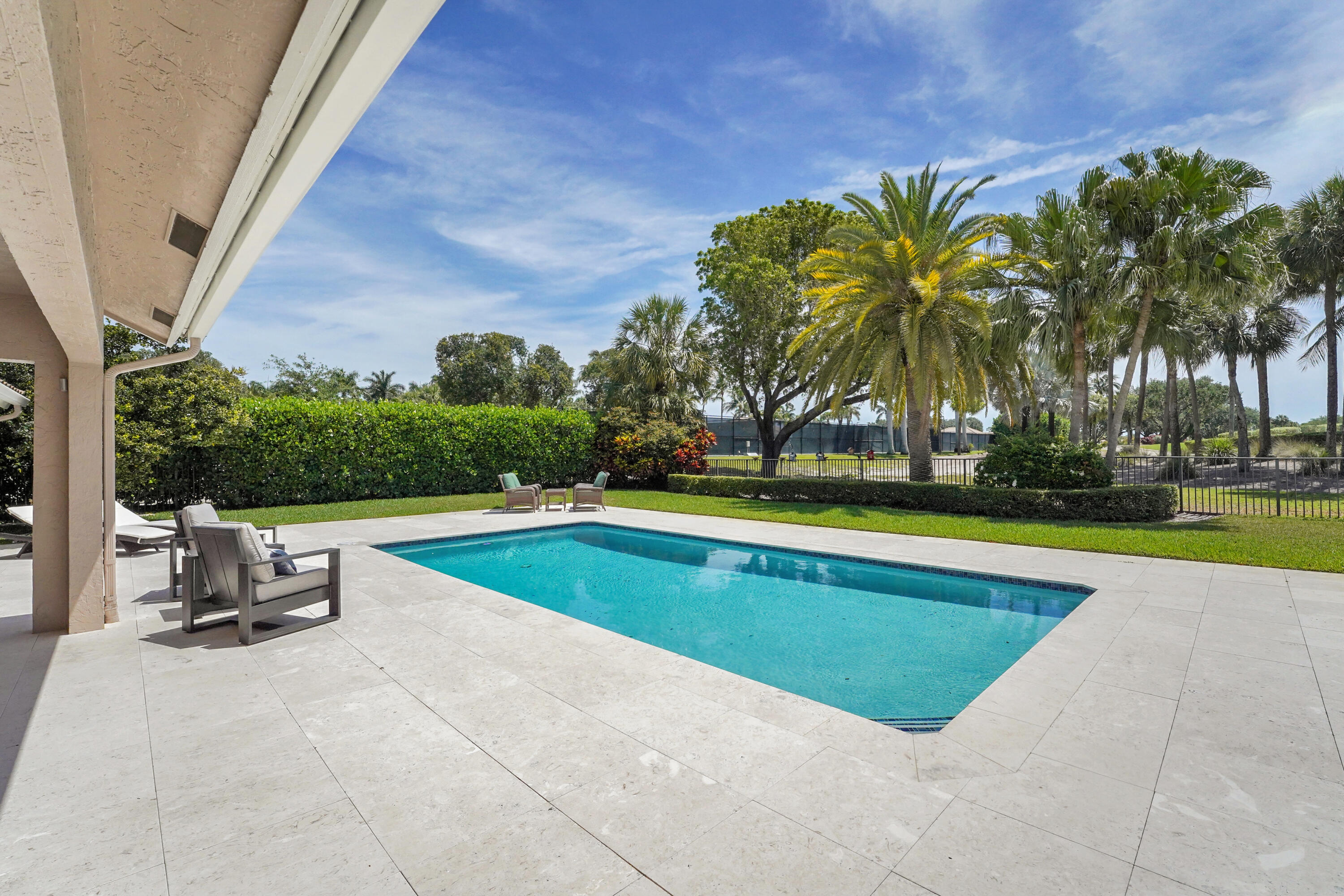 4961 Bocaire, Boca Raton FL 33487