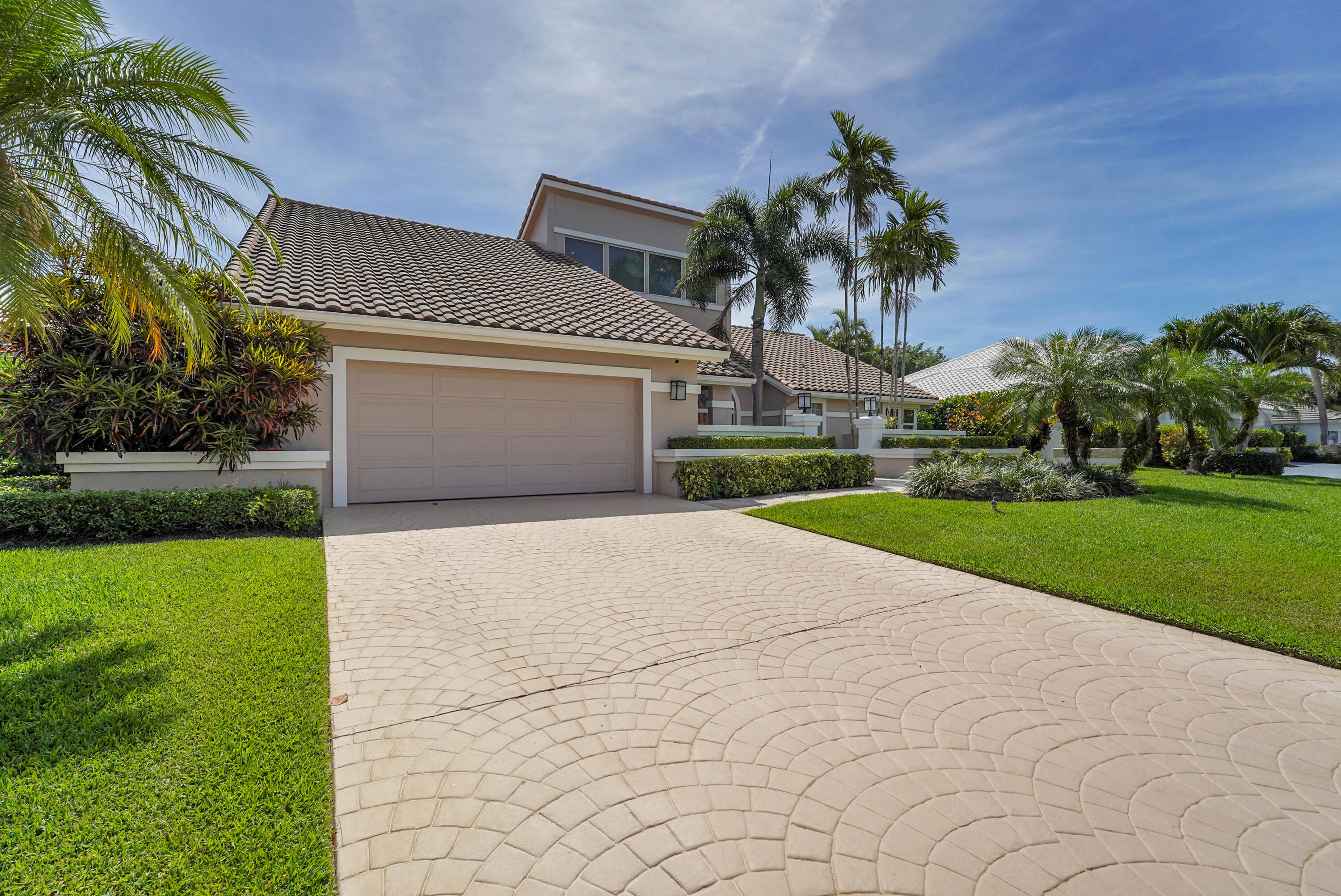 4961 Bocaire, Boca Raton FL 33487