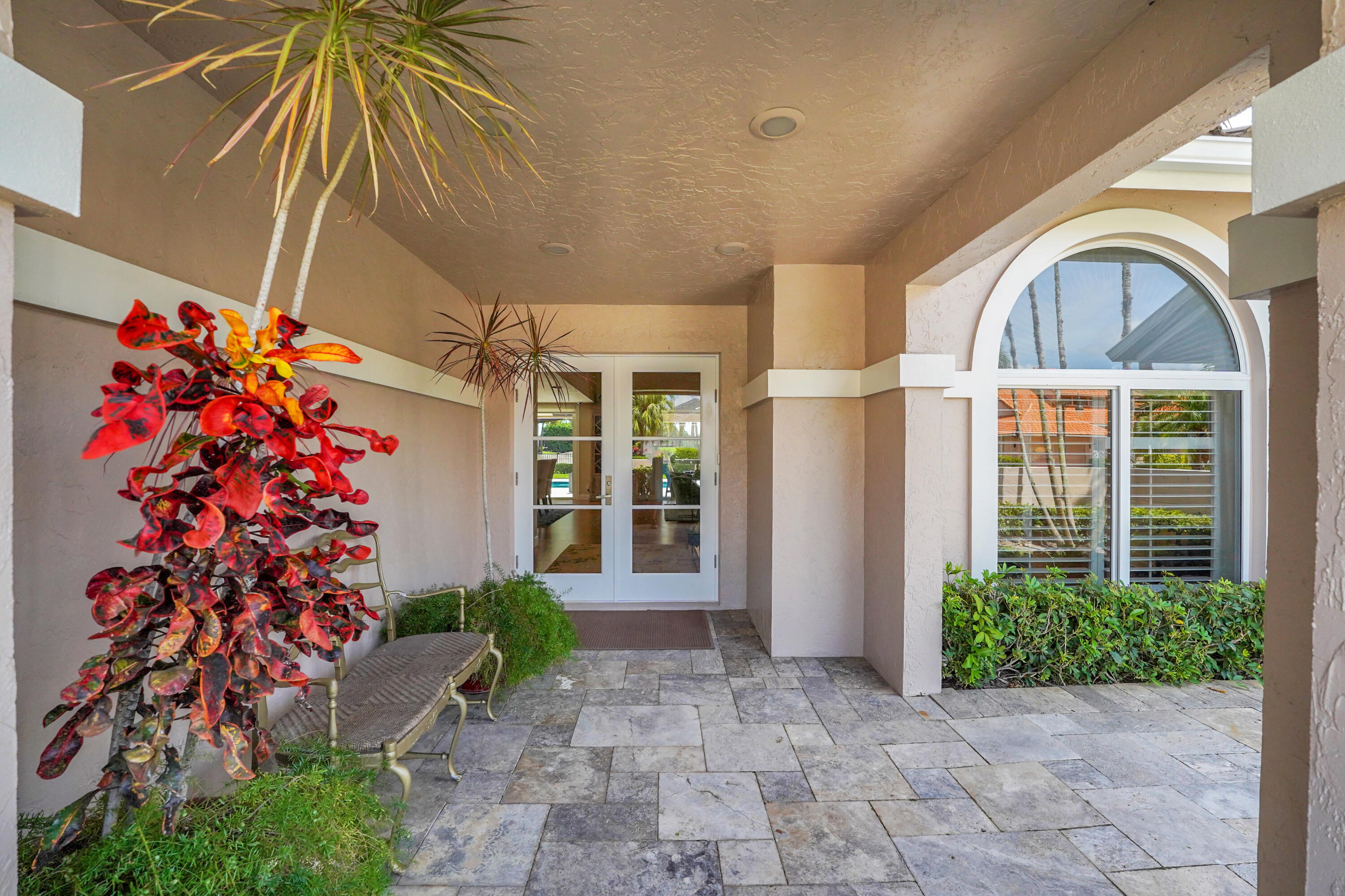 4961 Bocaire, Boca Raton FL 33487