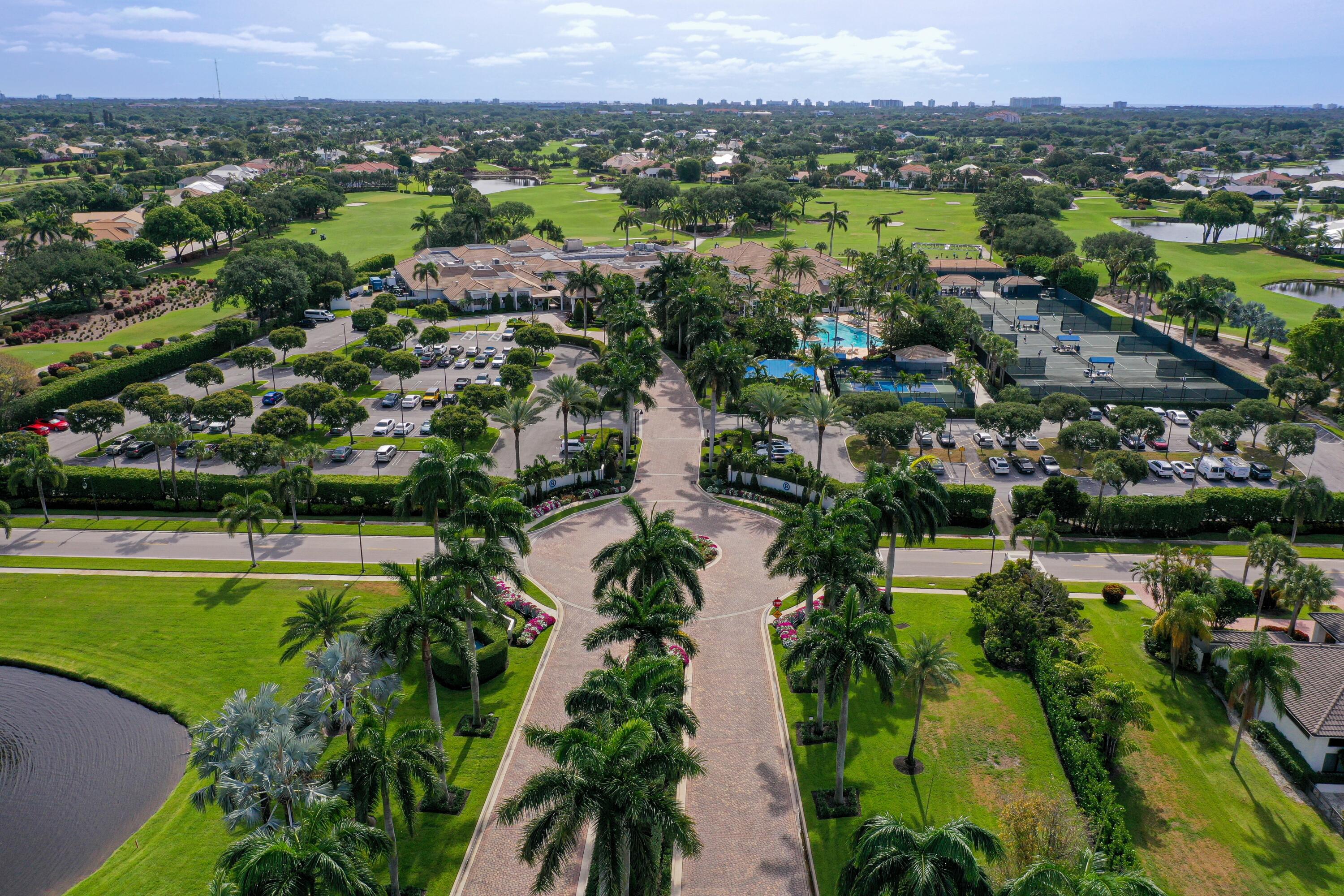 4961 Bocaire, Boca Raton FL 33487