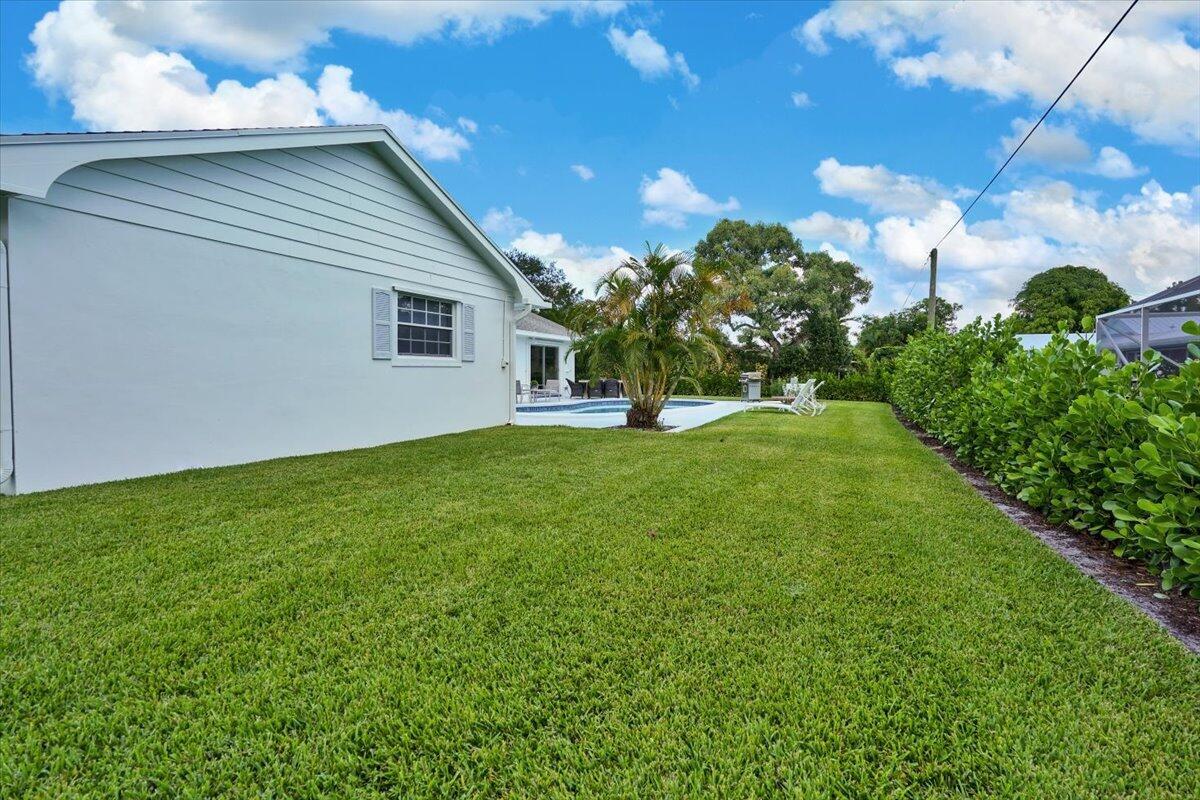 76 W Fairview, Tequesta FL 33469