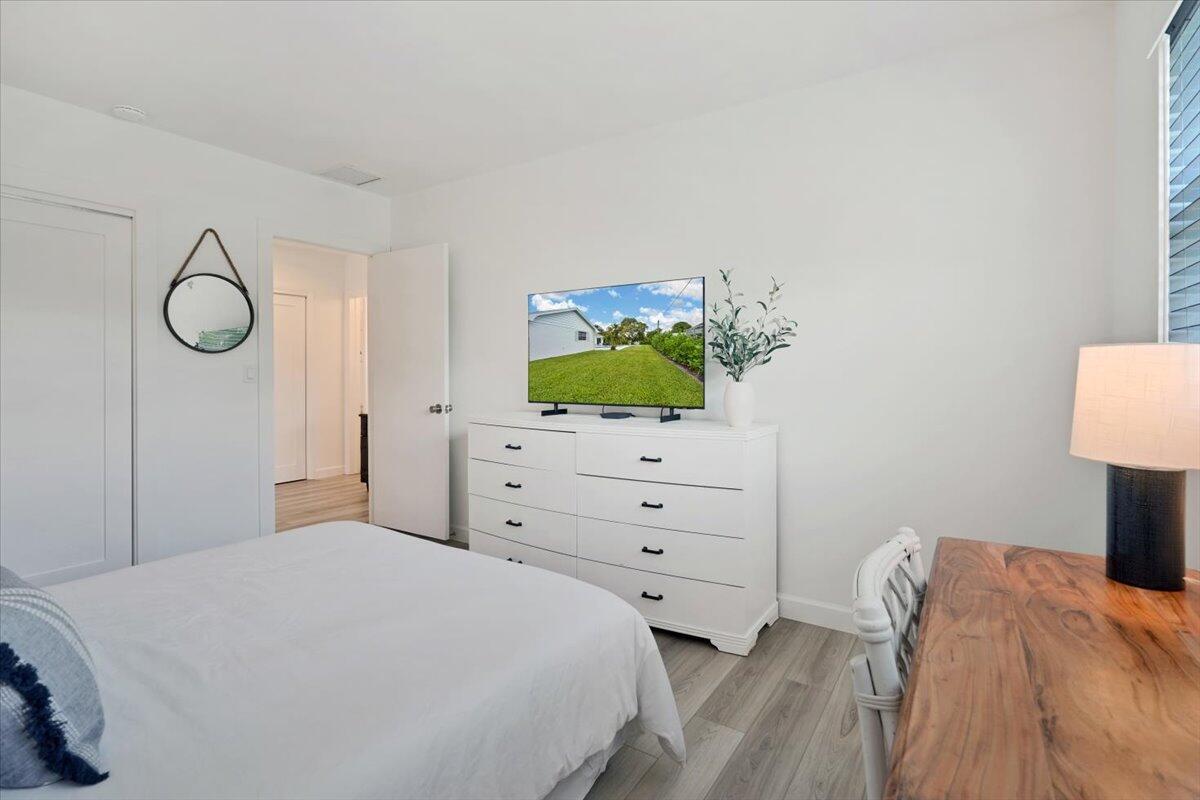 76 W Fairview, Tequesta FL 33469