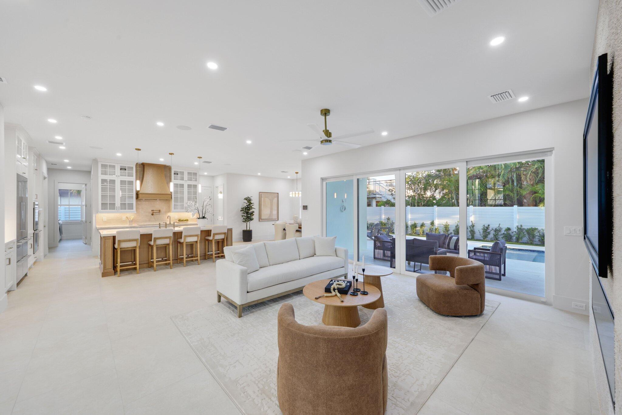 1041 Bimini, West Palm Beach FL 33404