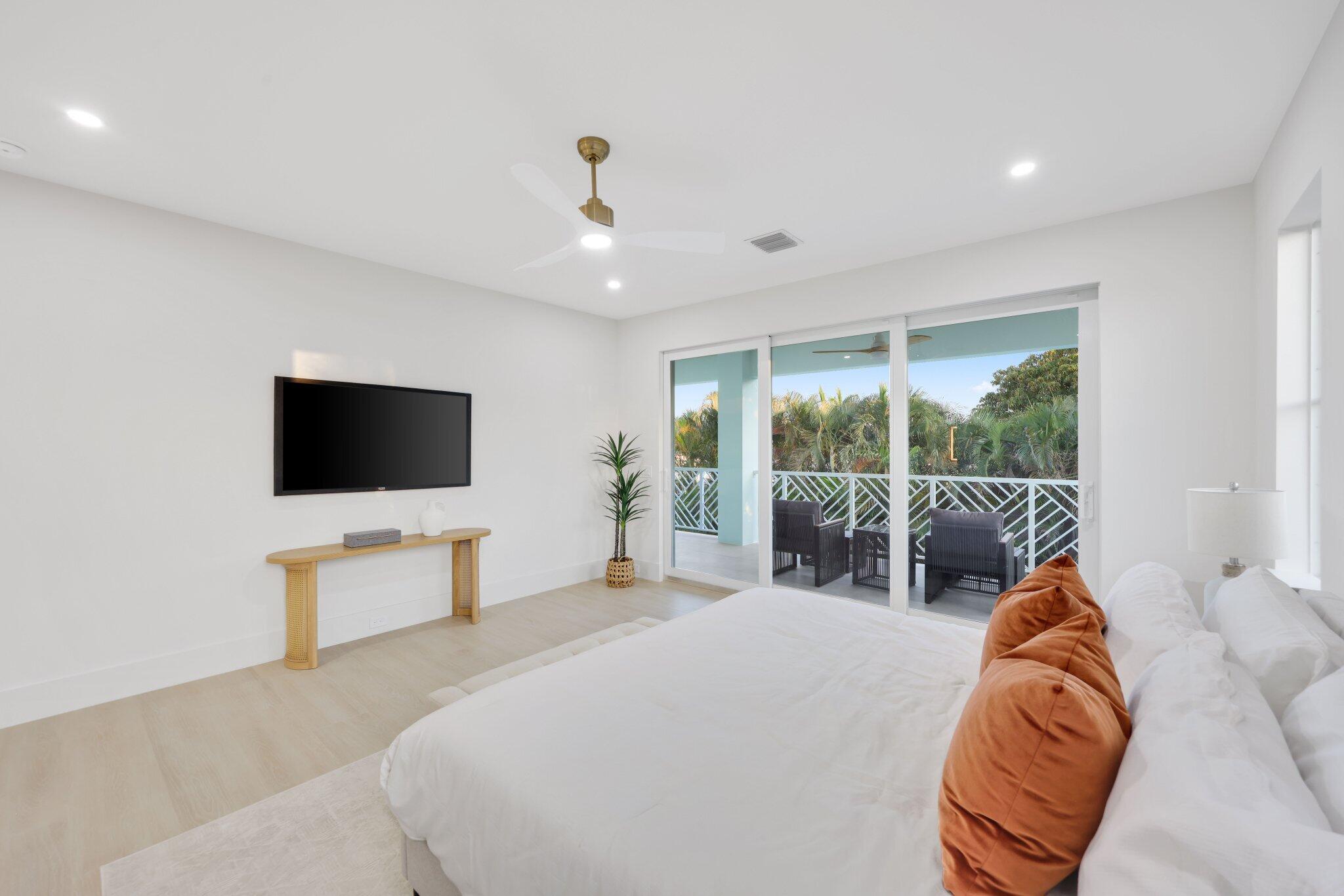 1041 Bimini, West Palm Beach FL 33404