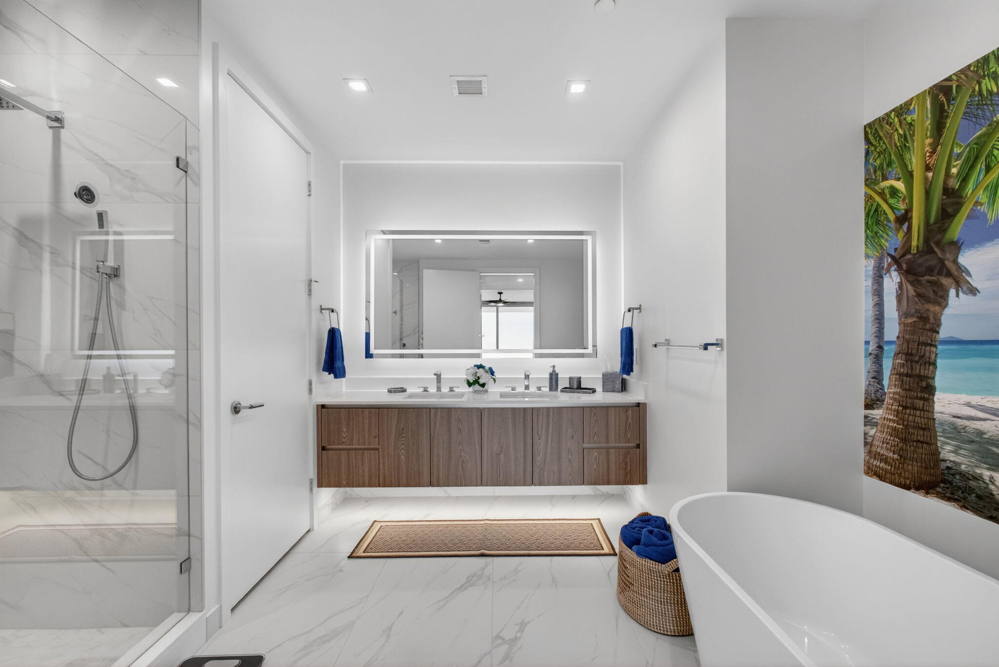 220 Lake Shore #1907, West Palm Beach FL 33403