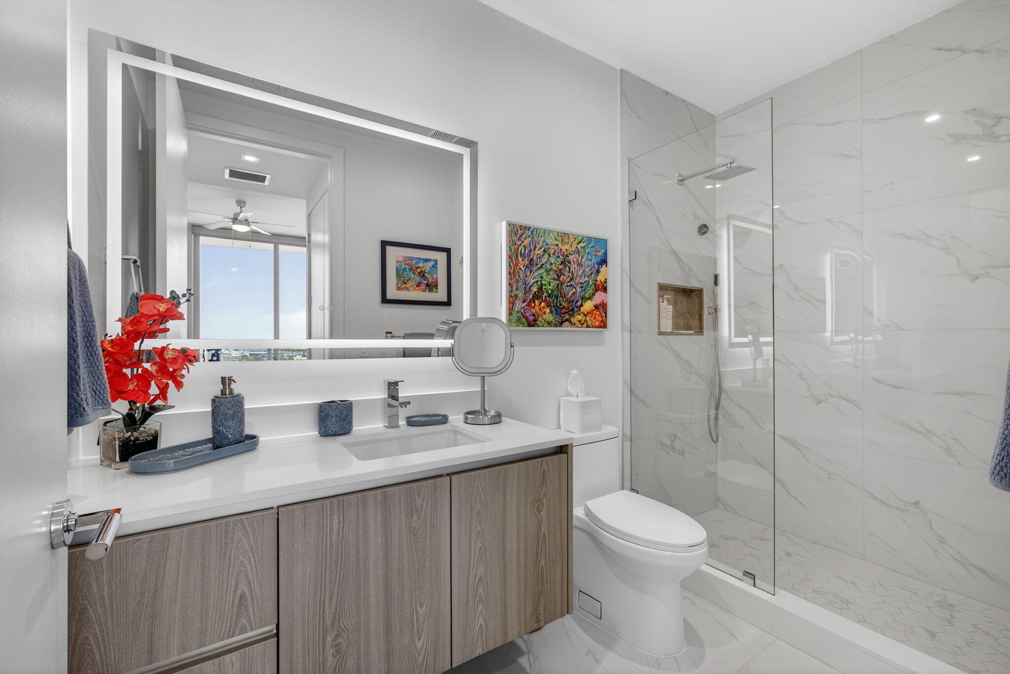 220 Lake Shore #1907, West Palm Beach FL 33403
