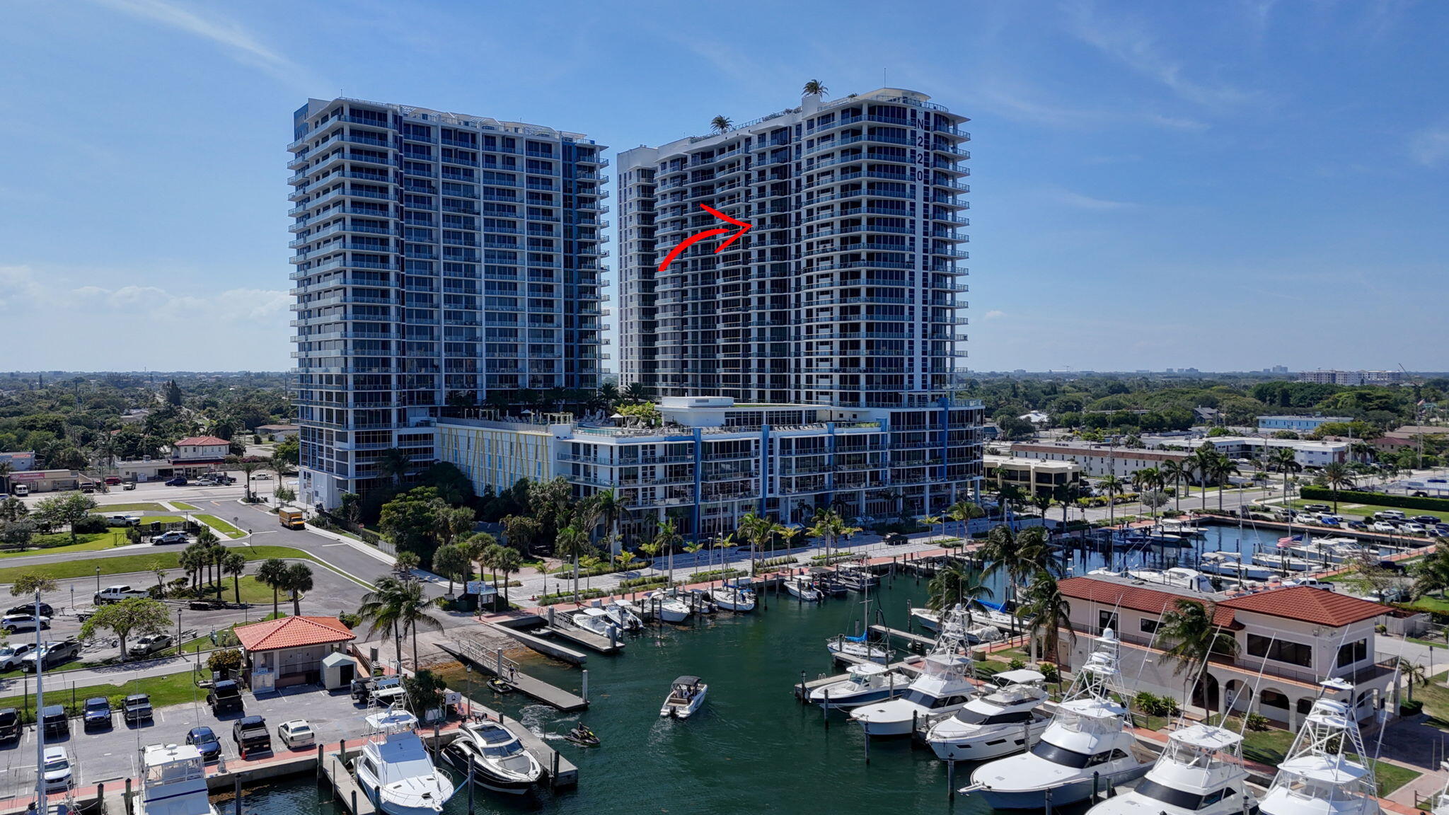 220 Lake Shore #1907, West Palm Beach FL 33403