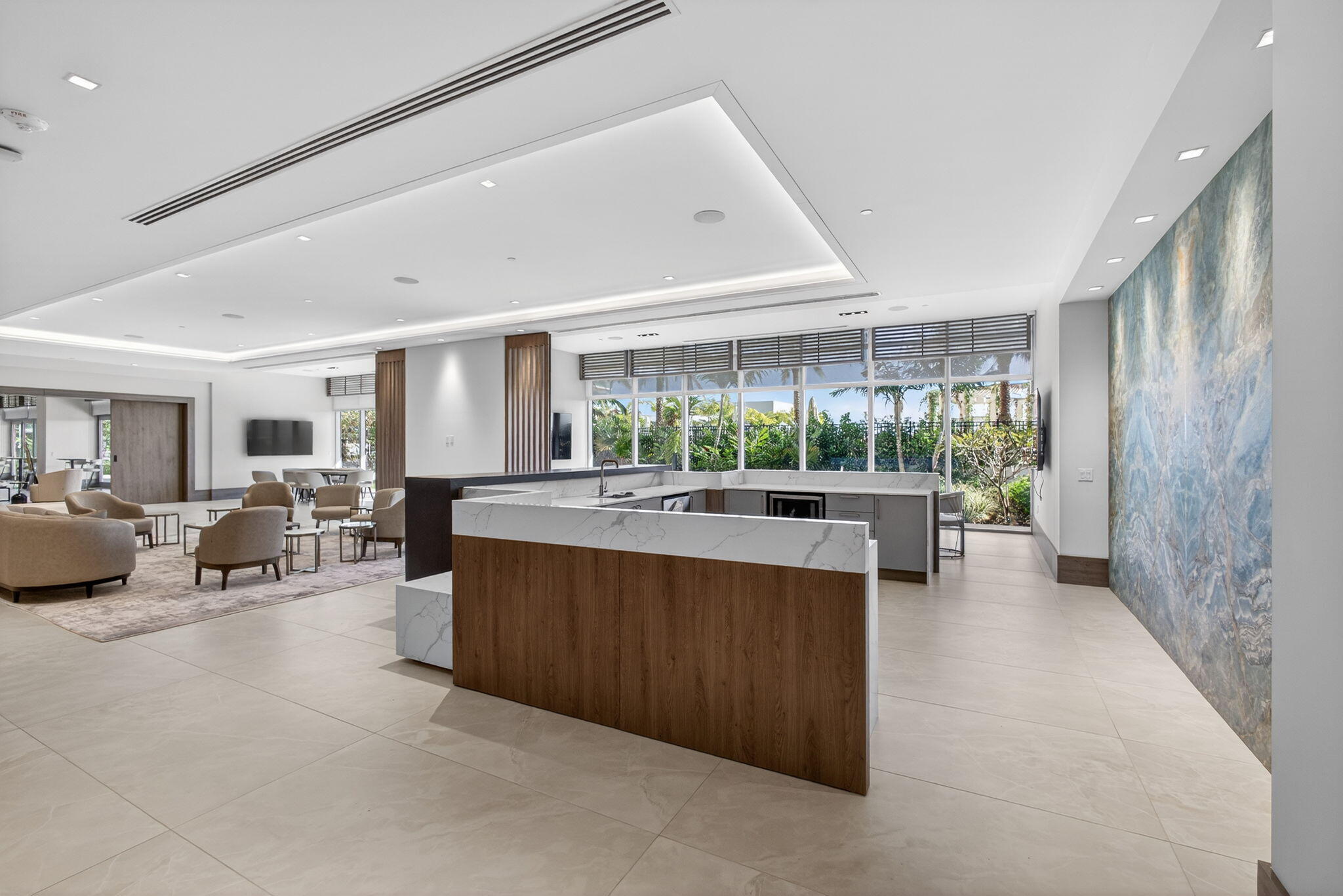 220 Lake Shore #1907, West Palm Beach FL 33403