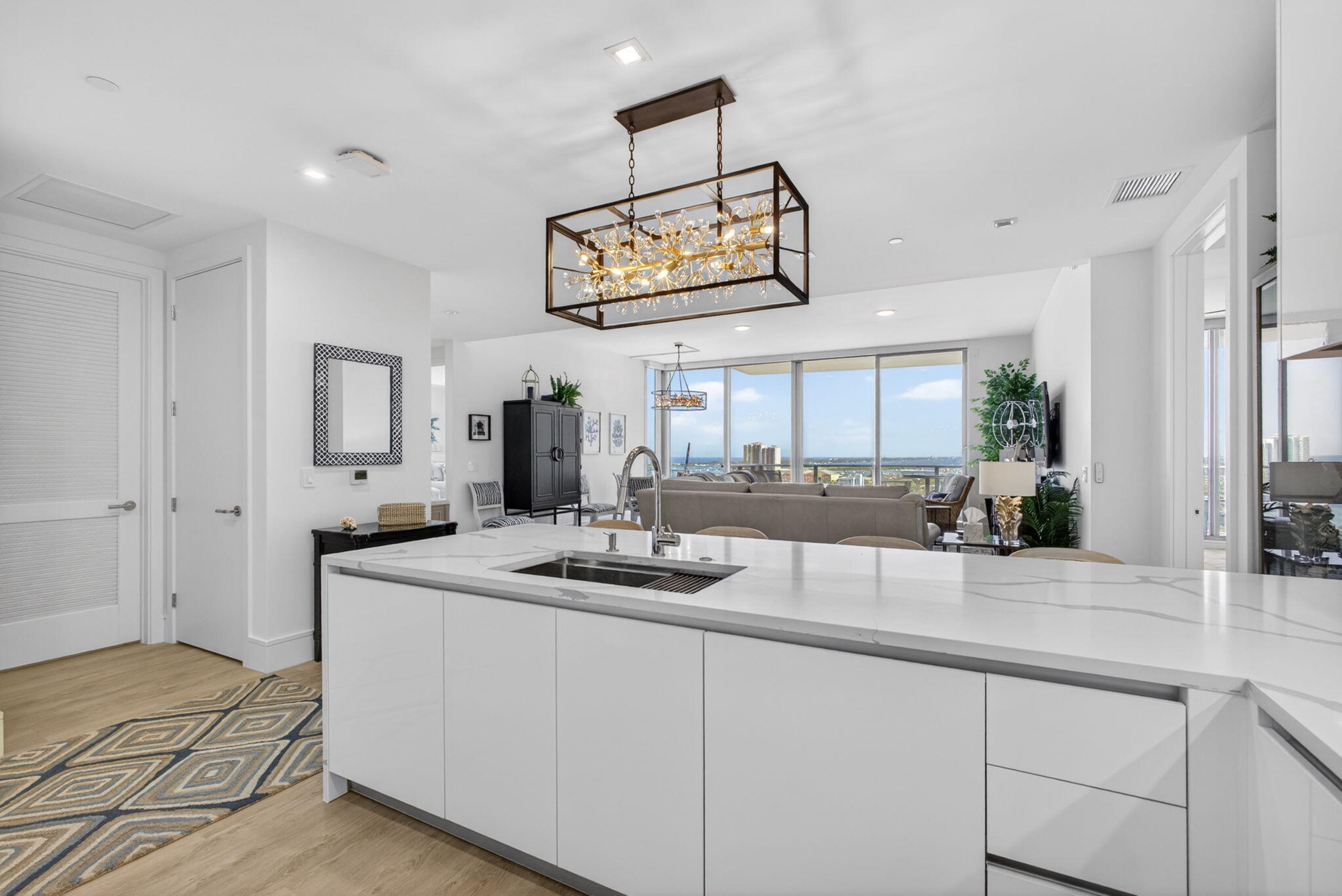 220 Lake Shore #1907, West Palm Beach FL 33403