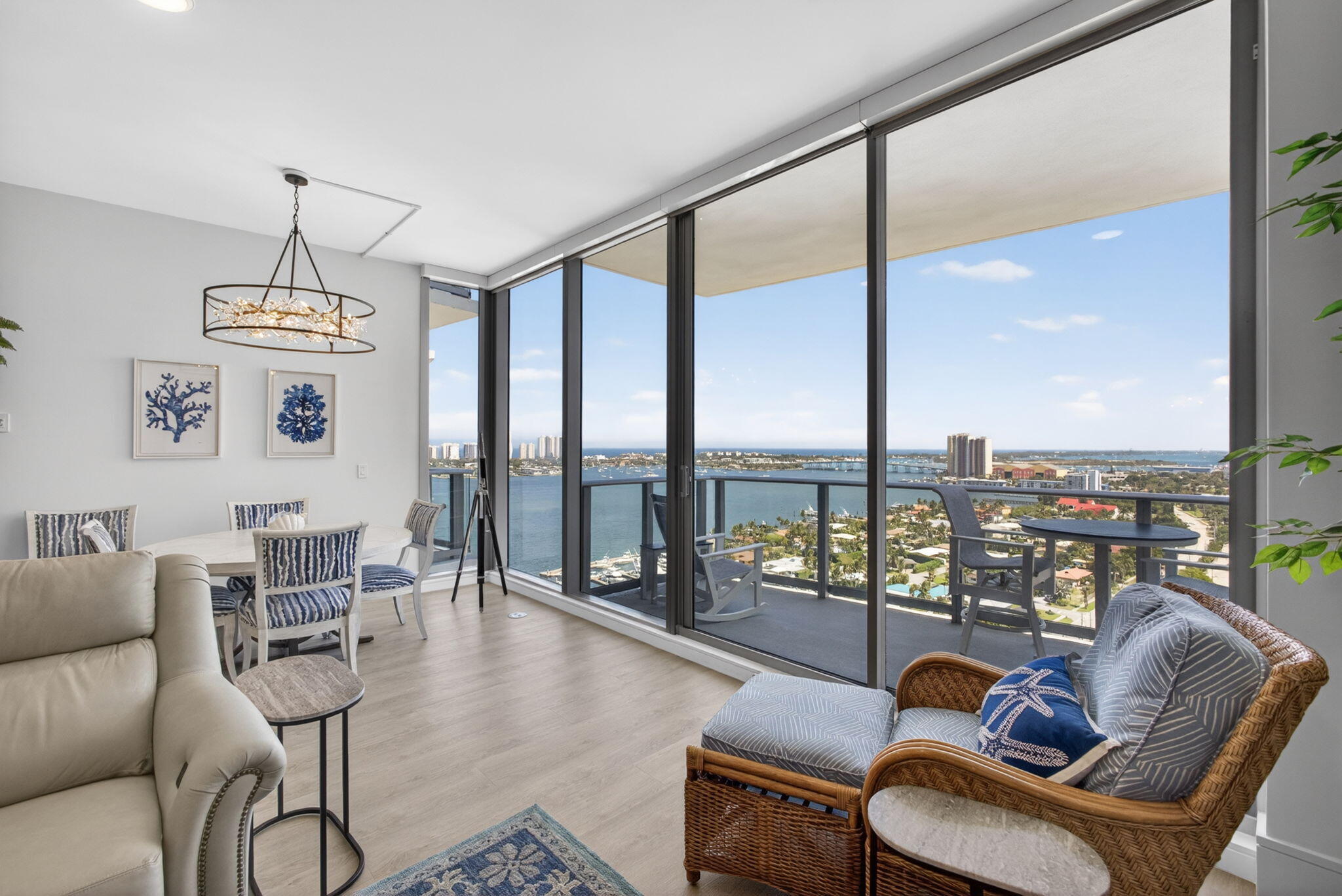 220 Lake Shore #1907, West Palm Beach FL 33403