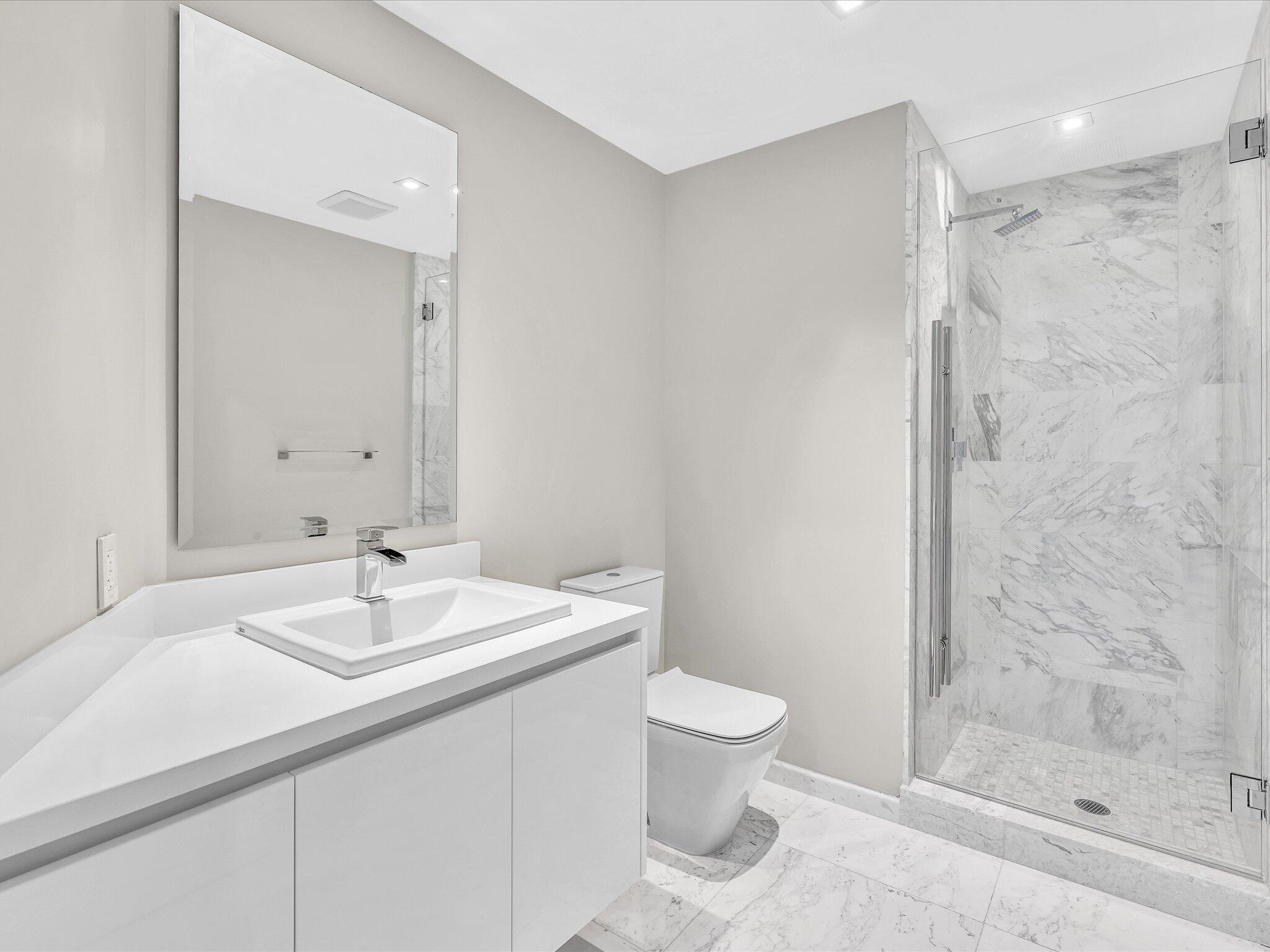 701 N Fort Lauderdale Beach #802, Fort Lauderdale FL 33304