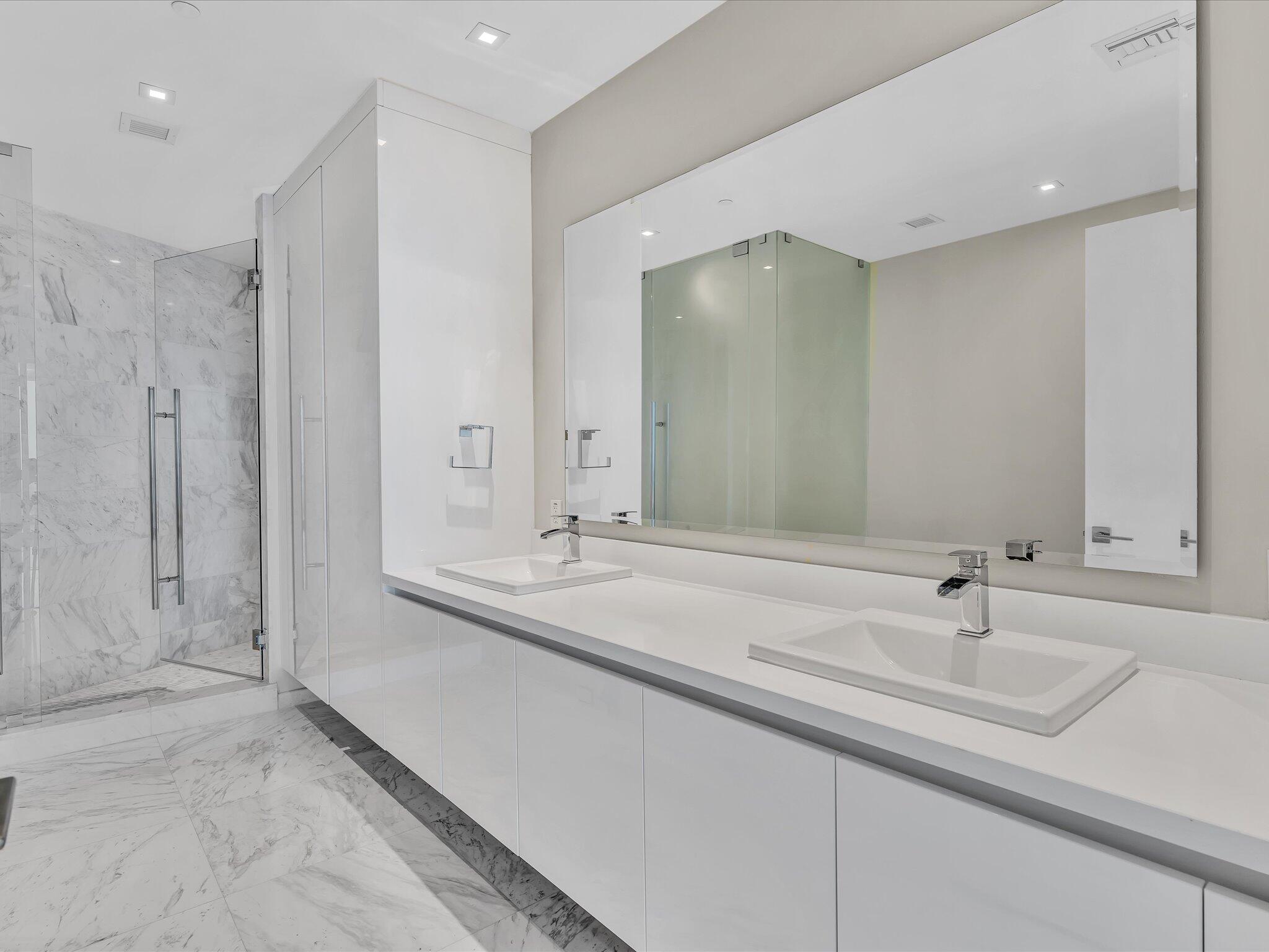 701 N Fort Lauderdale Beach #802, Fort Lauderdale FL 33304