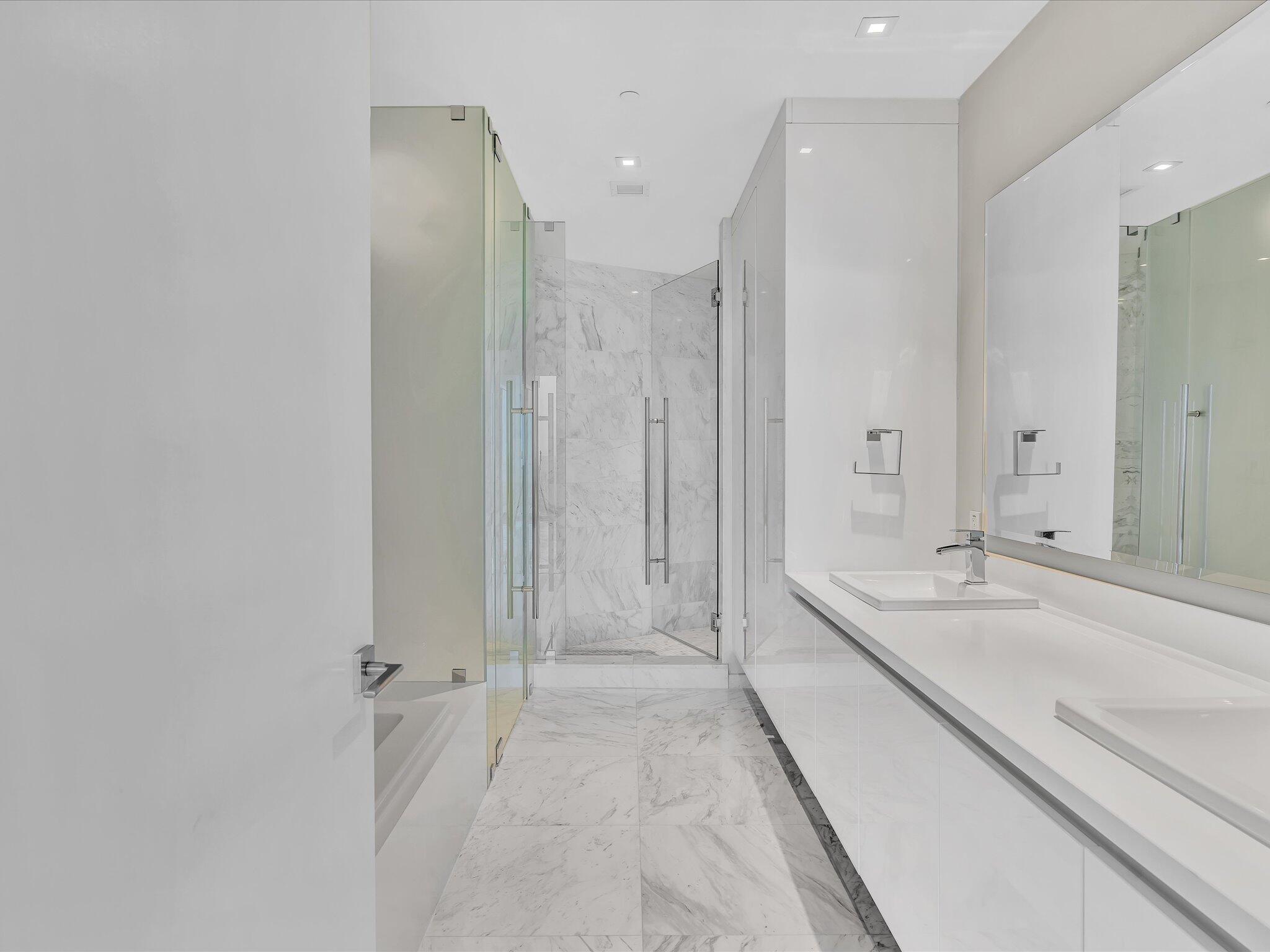 701 N Fort Lauderdale Beach #802, Fort Lauderdale FL 33304