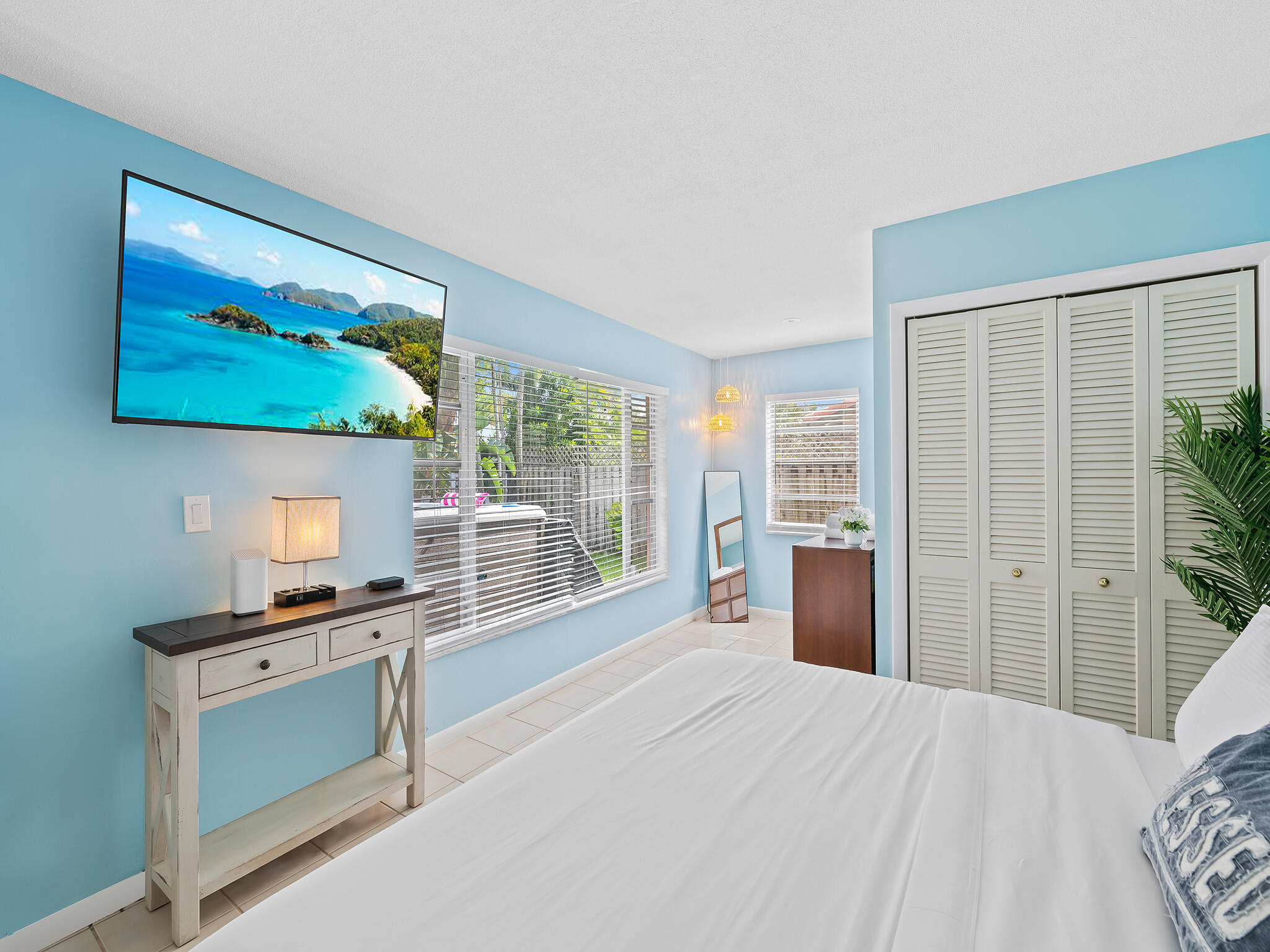 3240 Spanish River, Lauderdale By The Sea FL 33062