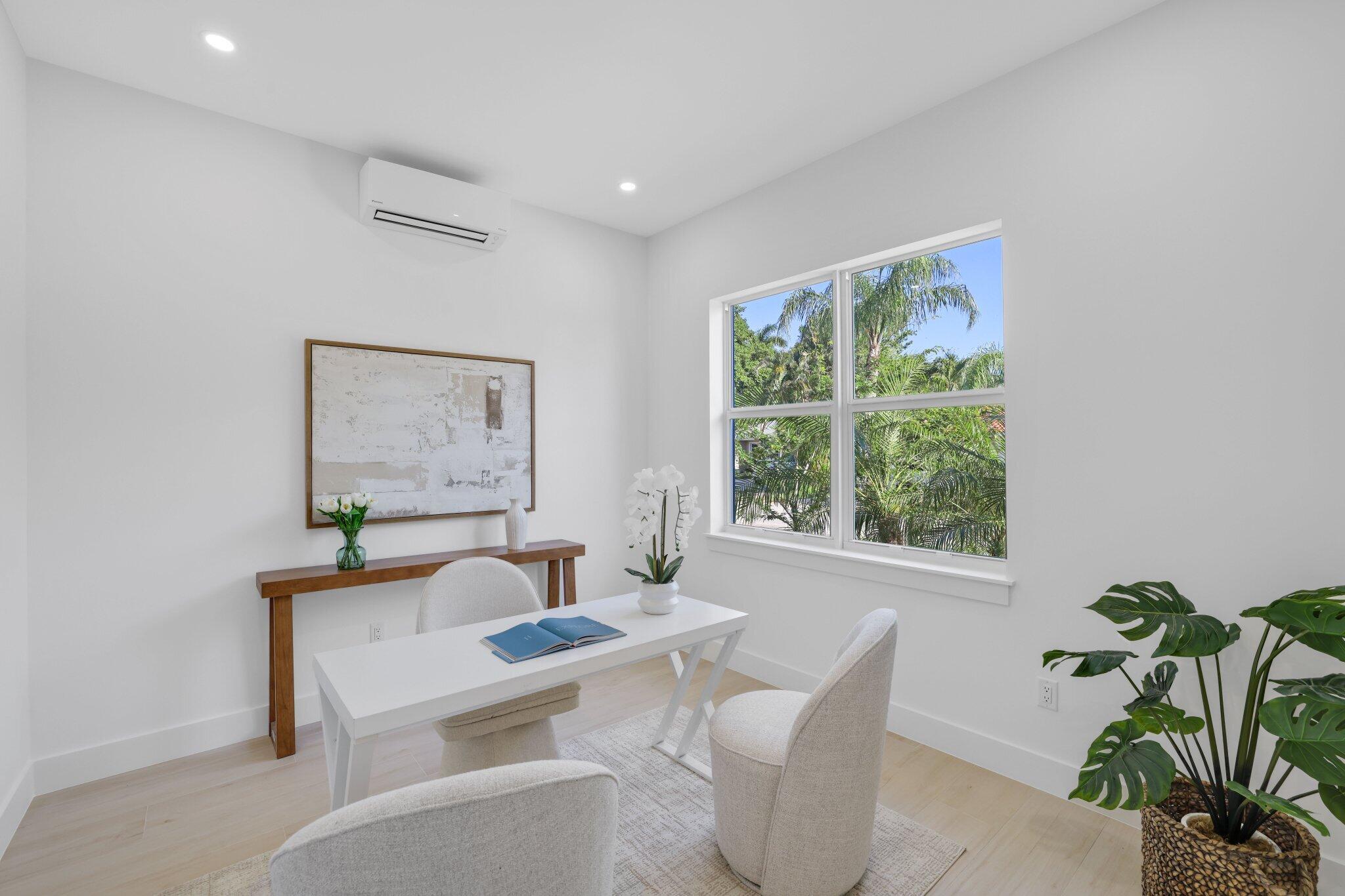 309 Claremont, West Palm Beach FL 33404