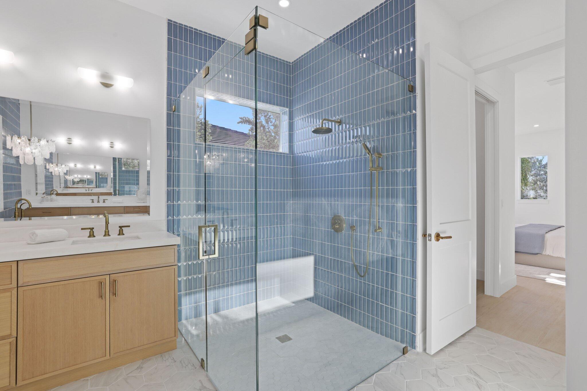 309 Claremont, West Palm Beach FL 33404