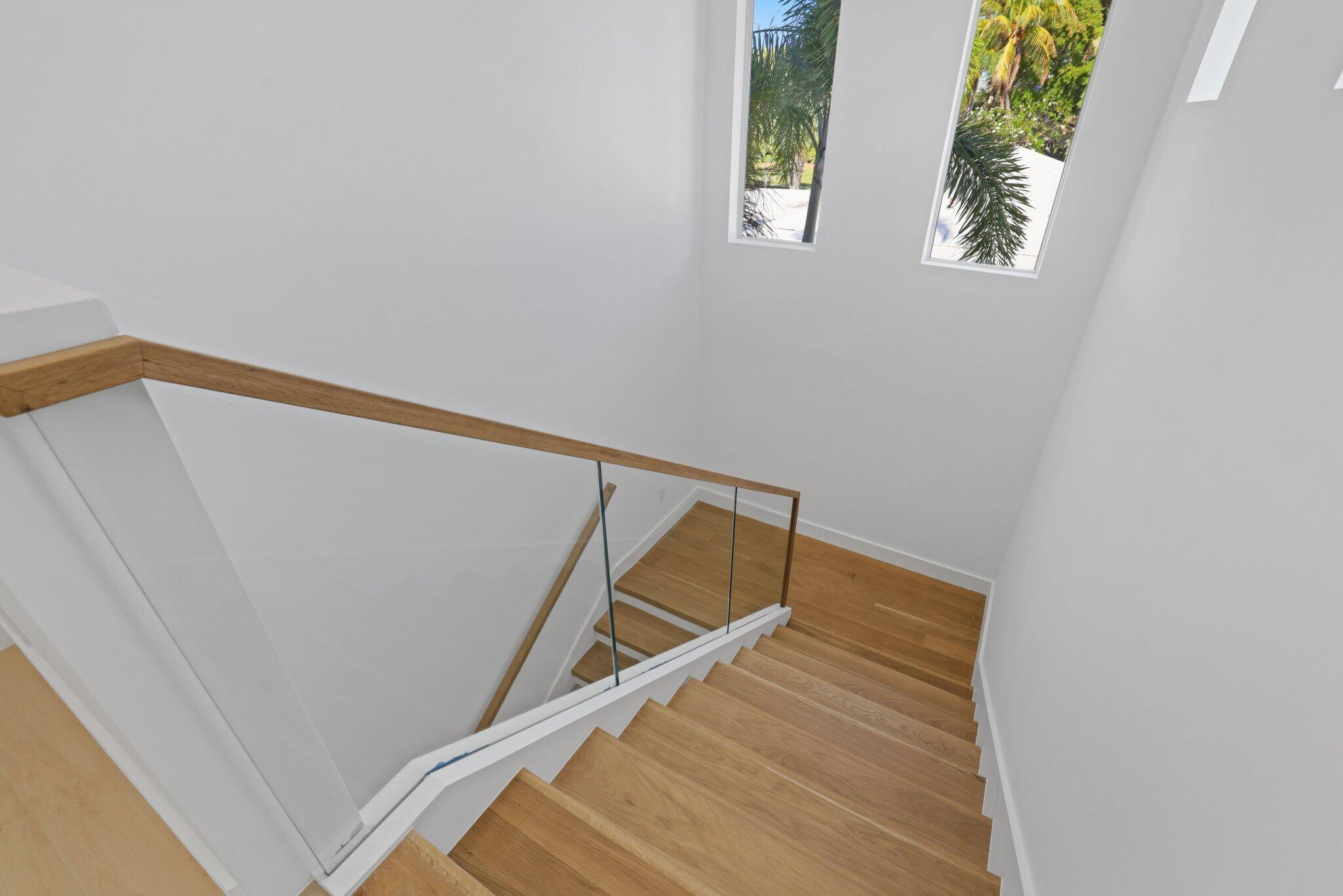 309 Claremont, West Palm Beach FL 33404