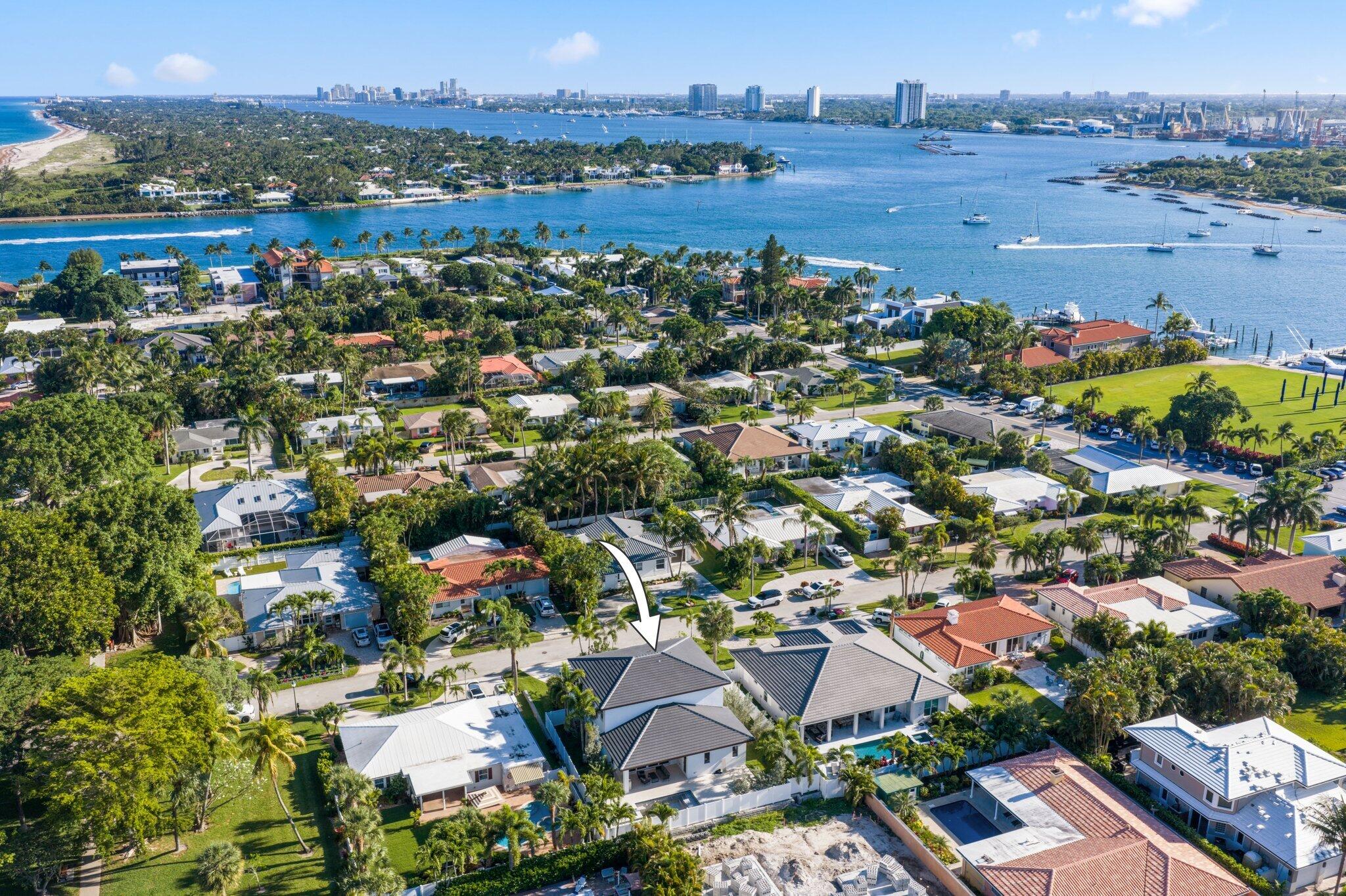 309 Claremont, West Palm Beach FL 33404