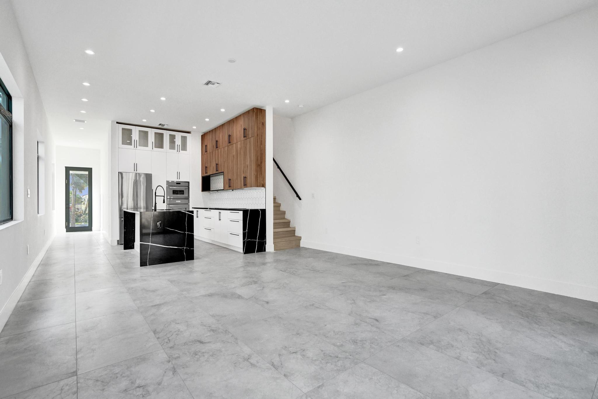 604 SW 7th, Fort Lauderdale FL 33315