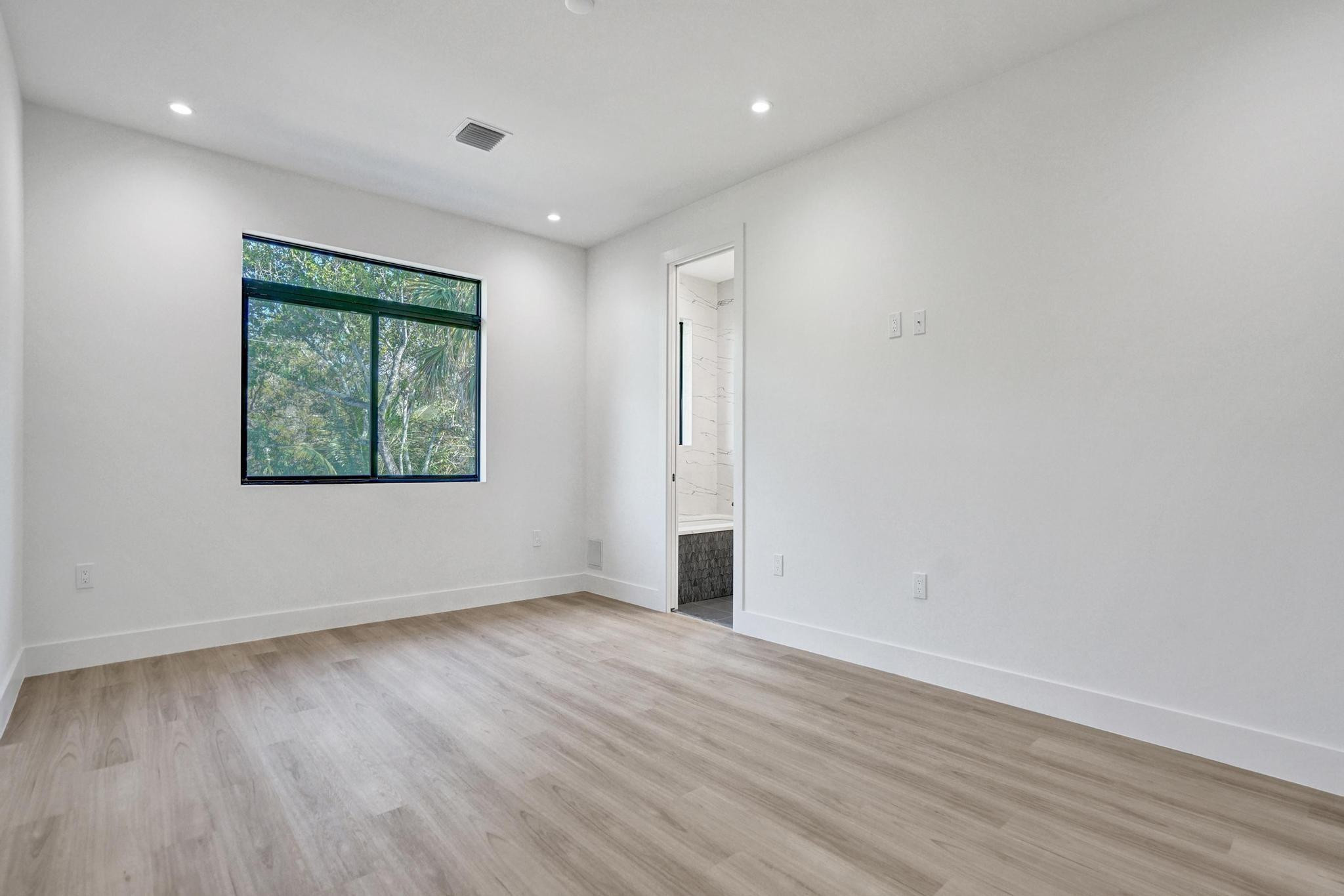 604 SW 7th, Fort Lauderdale FL 33315