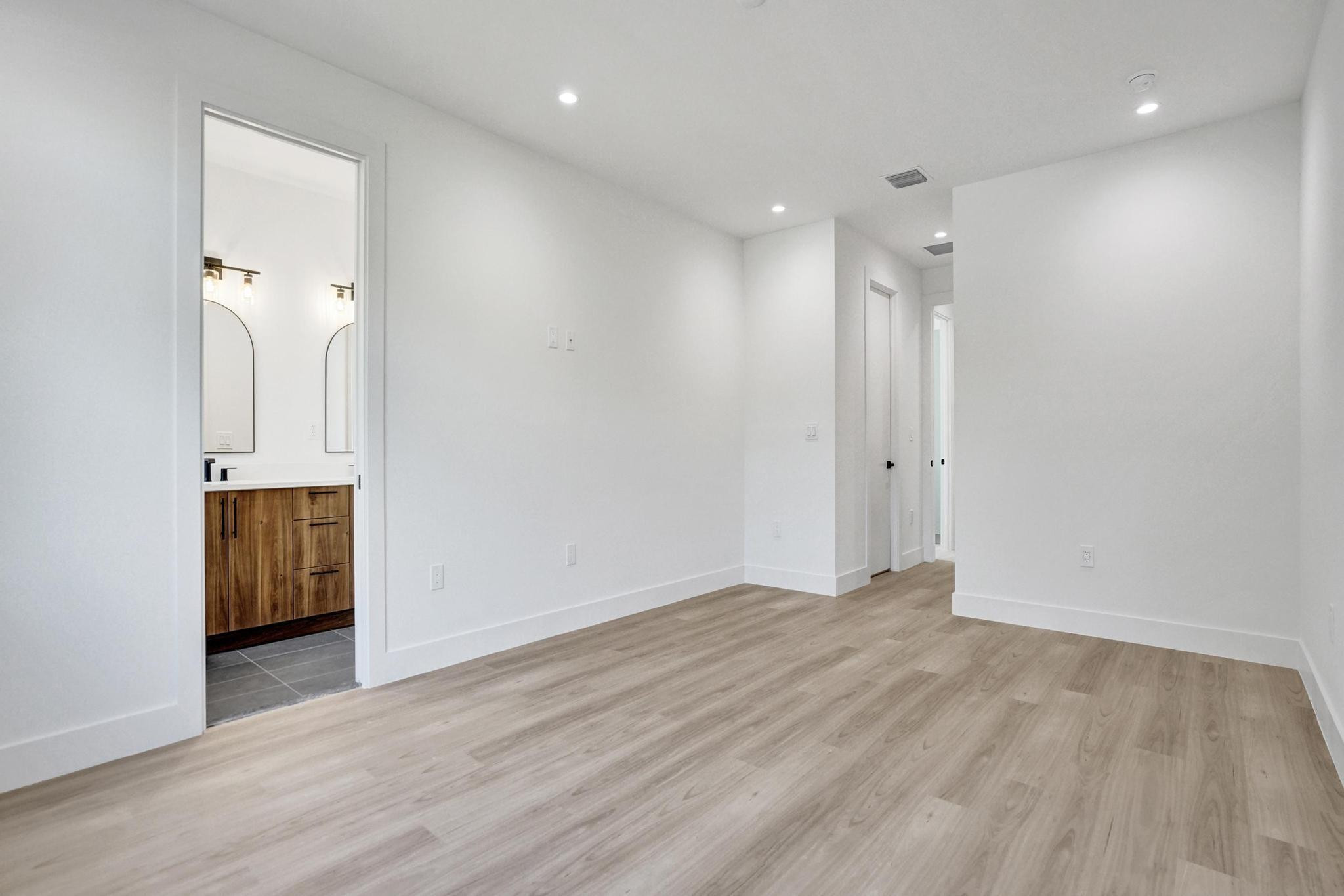 604 SW 7th, Fort Lauderdale FL 33315