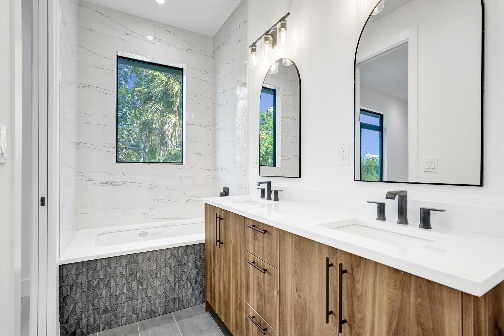 604 SW 7th, Fort Lauderdale FL 33315