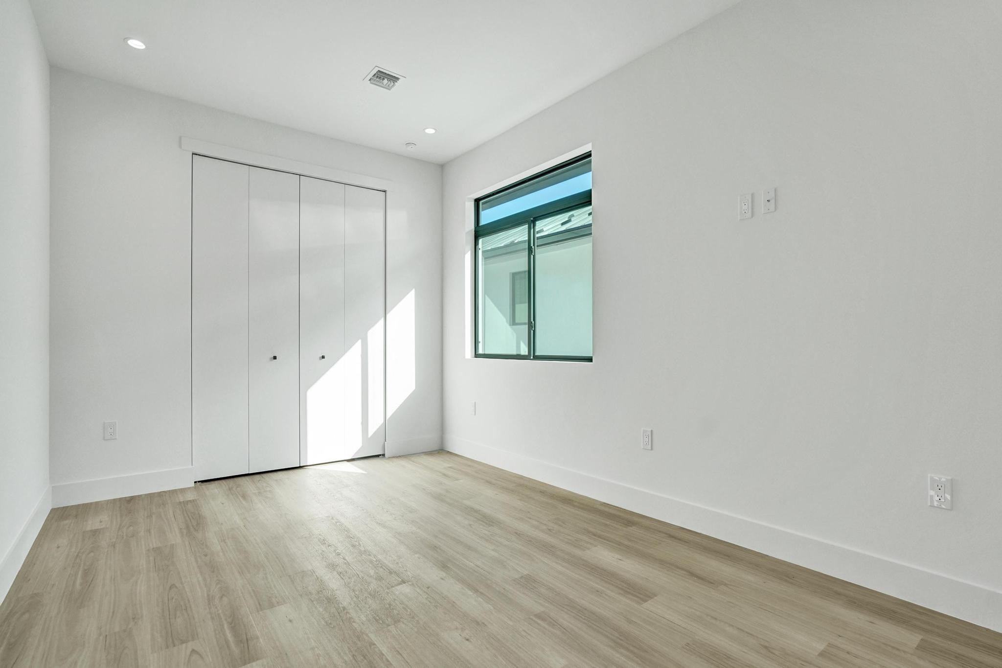 604 SW 7th, Fort Lauderdale FL 33315