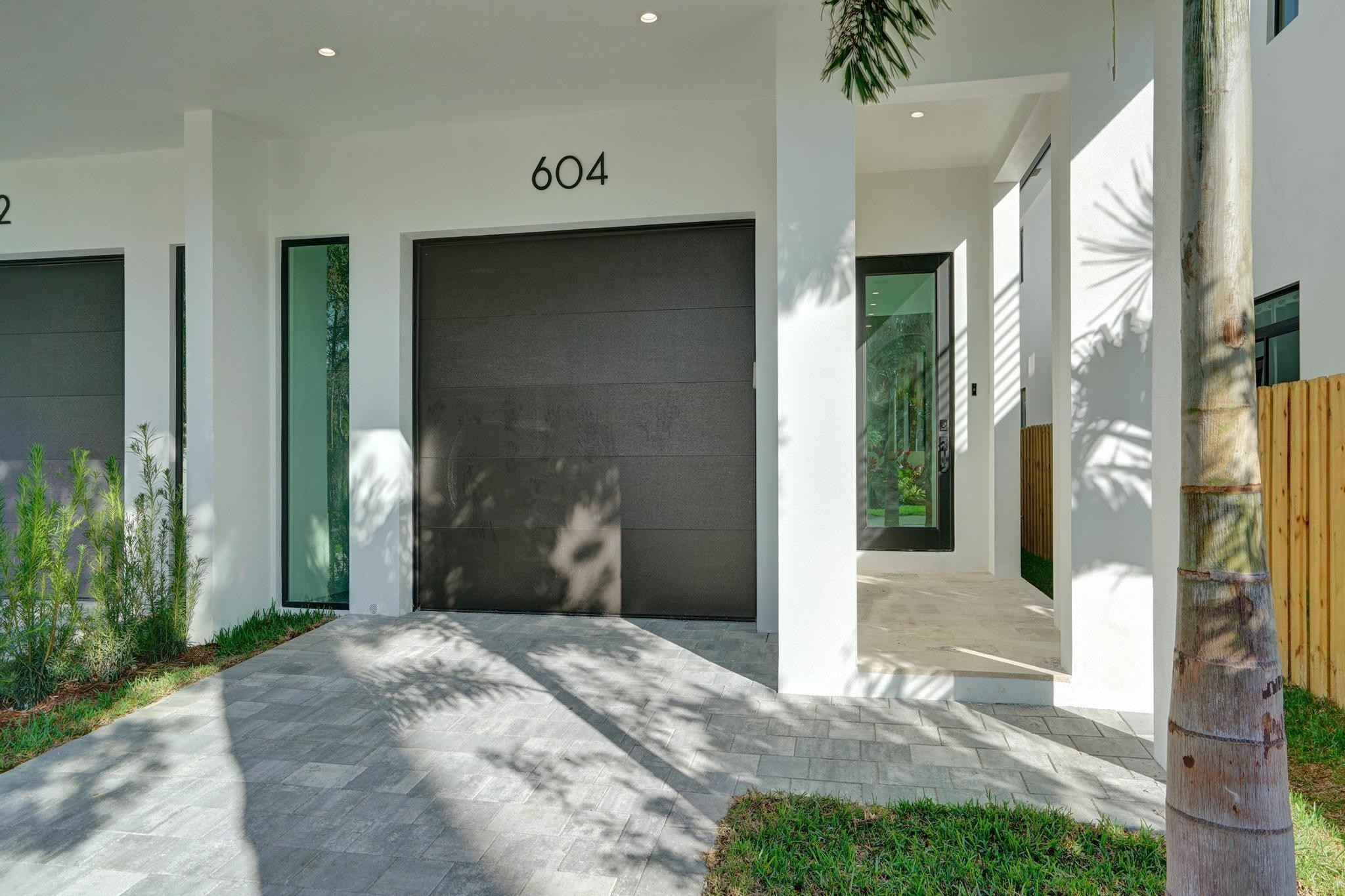 604 SW 7th, Fort Lauderdale FL 33315