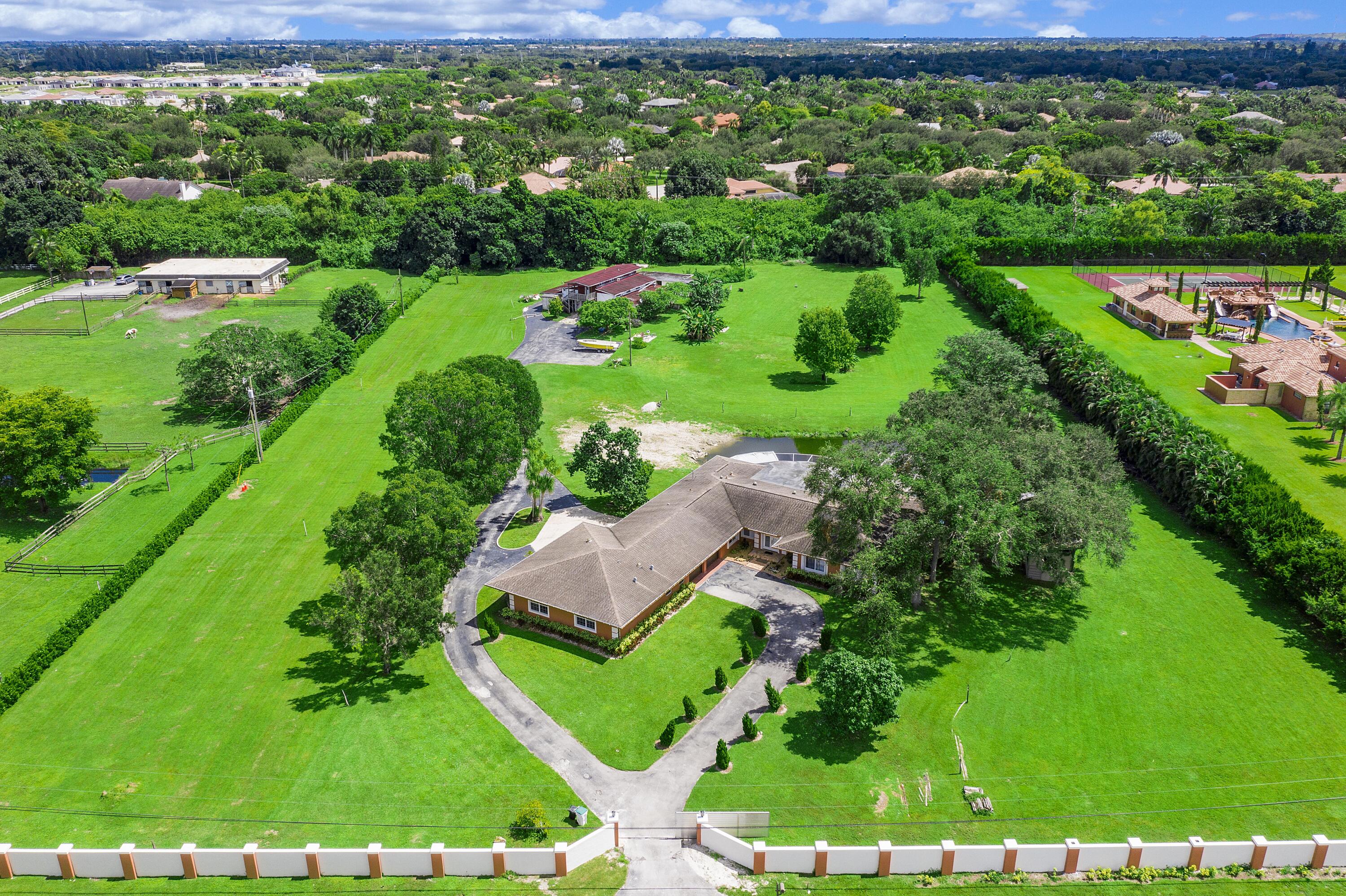 7600 NW 82nd, Parkland FL 33067
