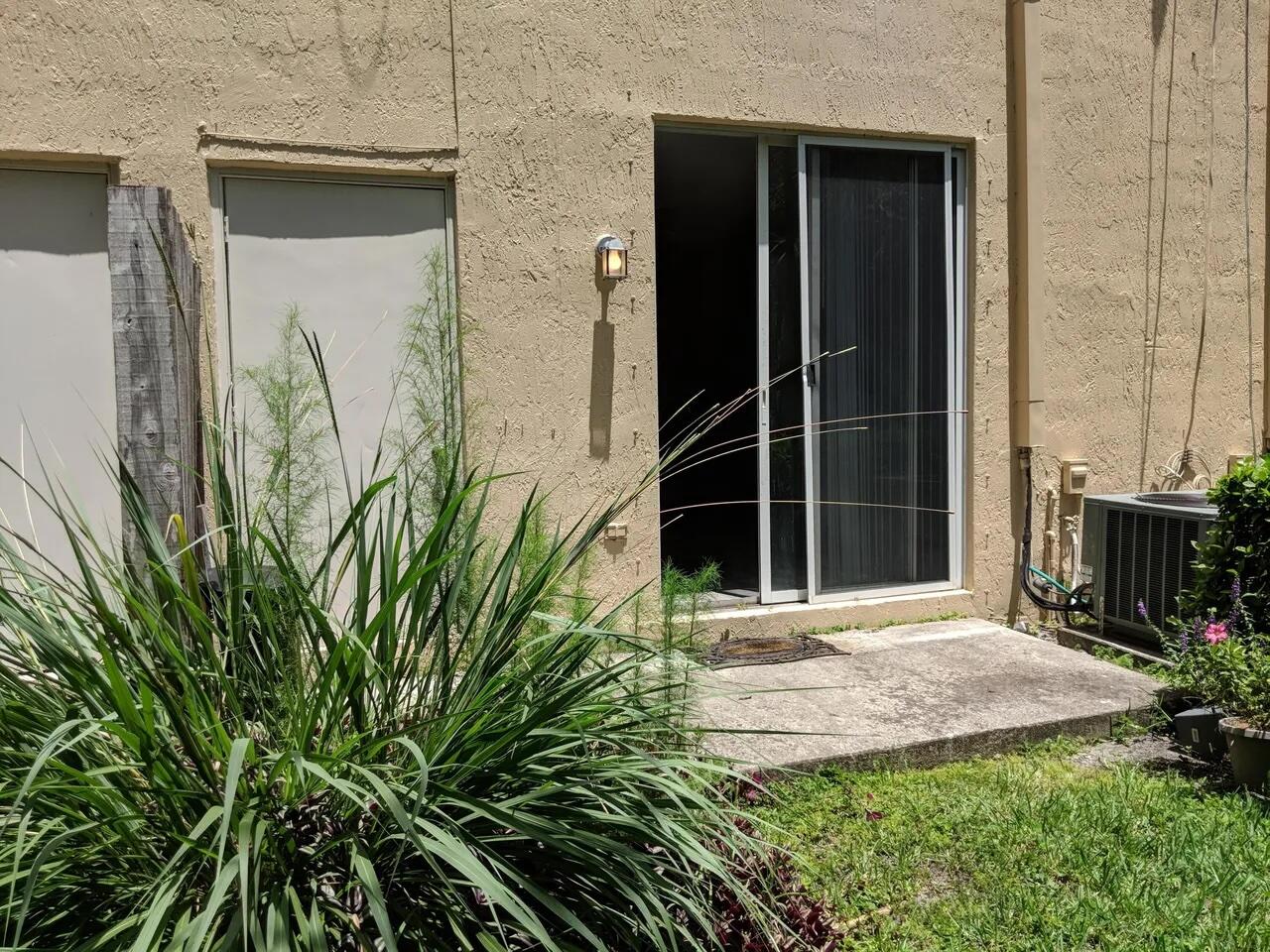 4814 NW 58th, Coconut Creek FL 33073