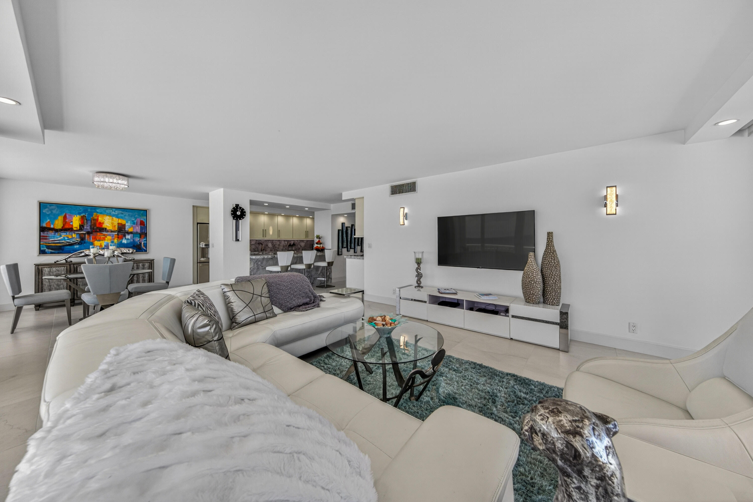 2200 S Ocean #909, Fort Lauderdale FL 33316