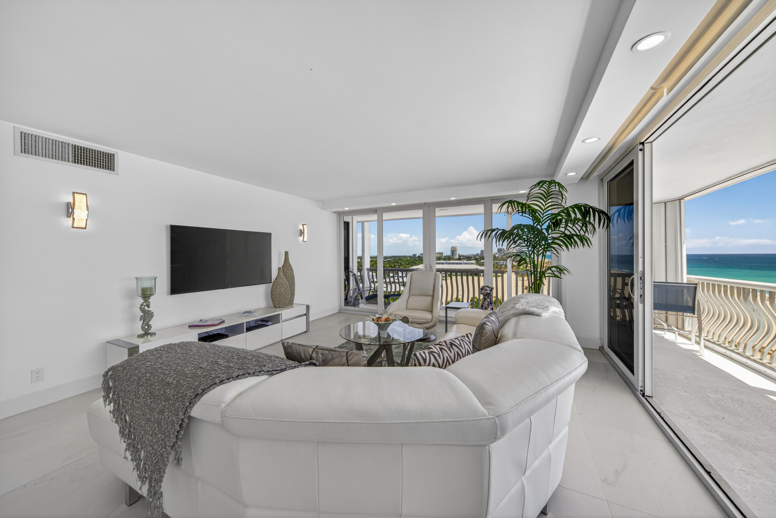 2200 S Ocean #909, Fort Lauderdale FL 33316