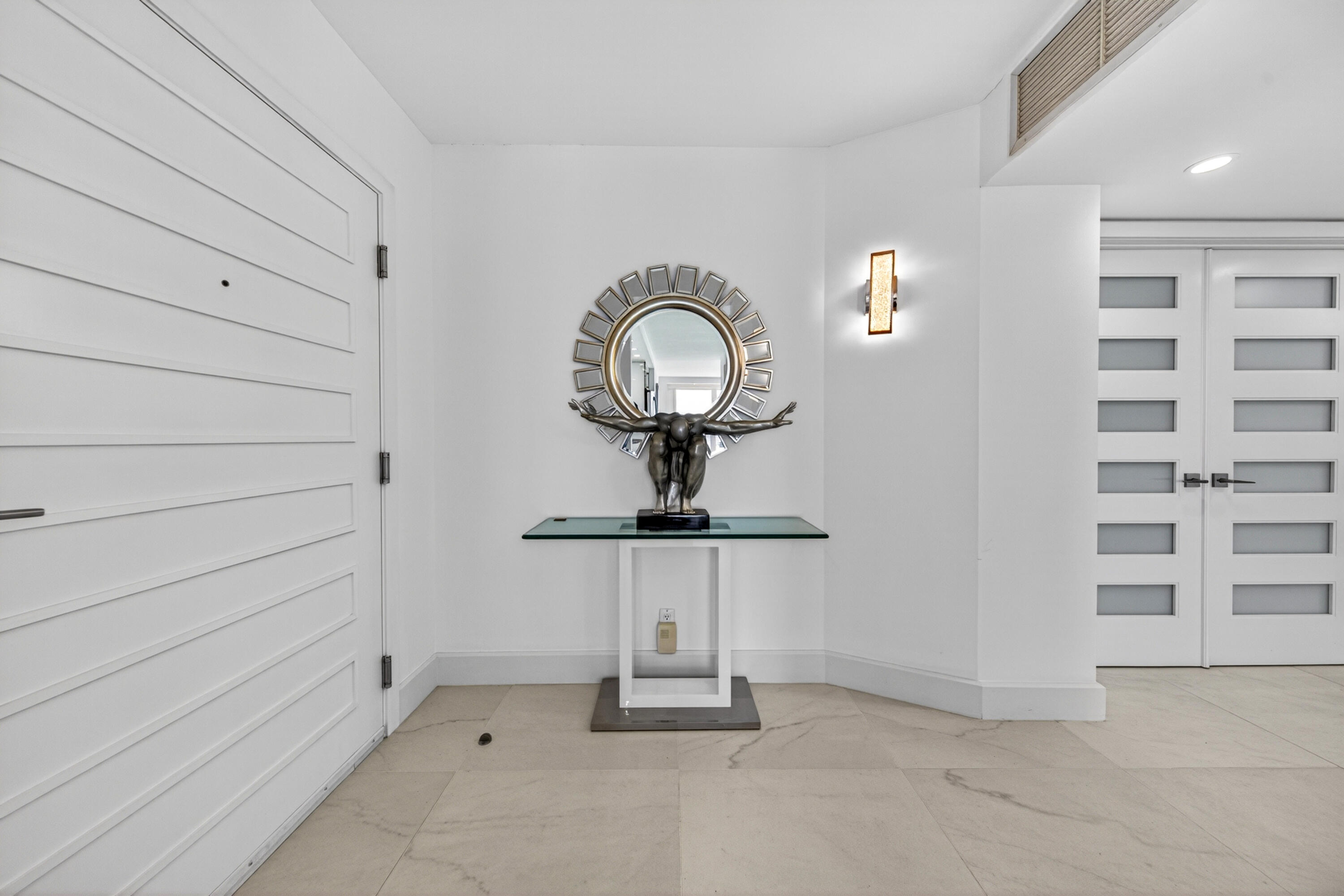 2200 S Ocean #909, Fort Lauderdale FL 33316